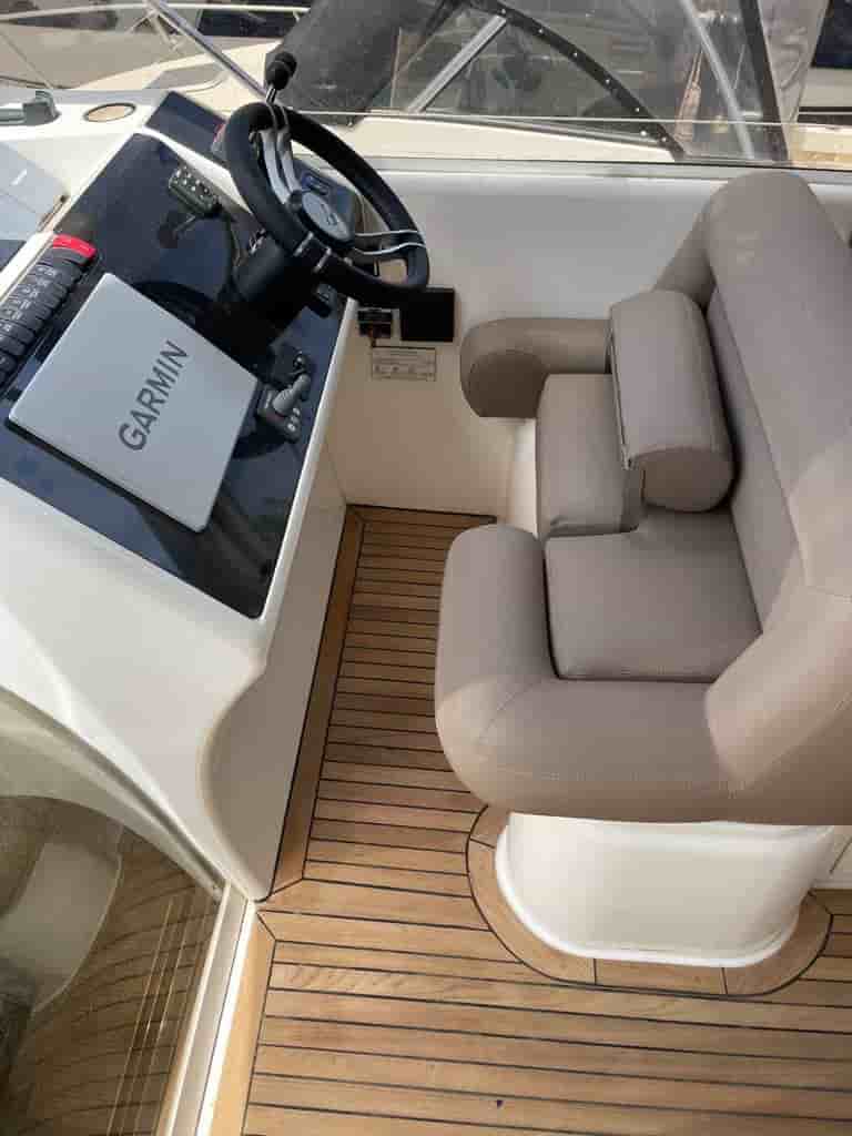 2006 Princess V42 - View 16