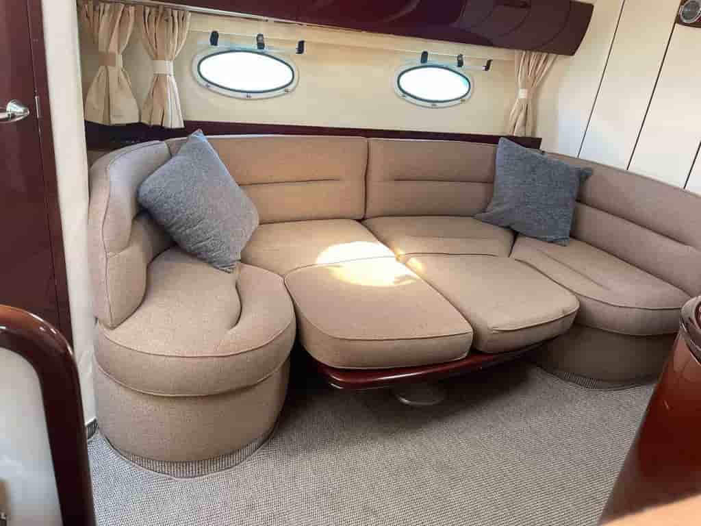 2006 Princess V42 - View 6