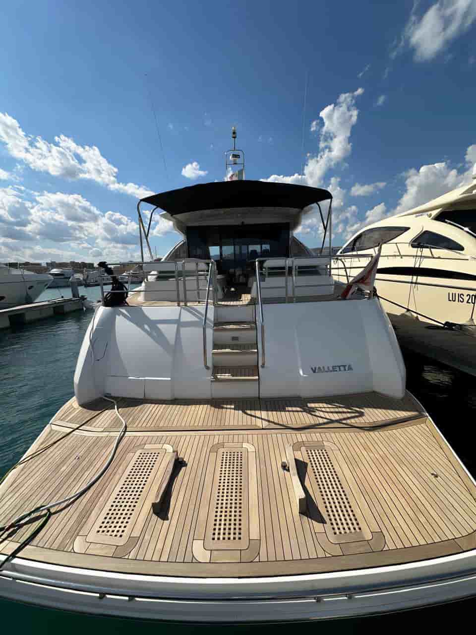 2009 Princess V65 - View 10