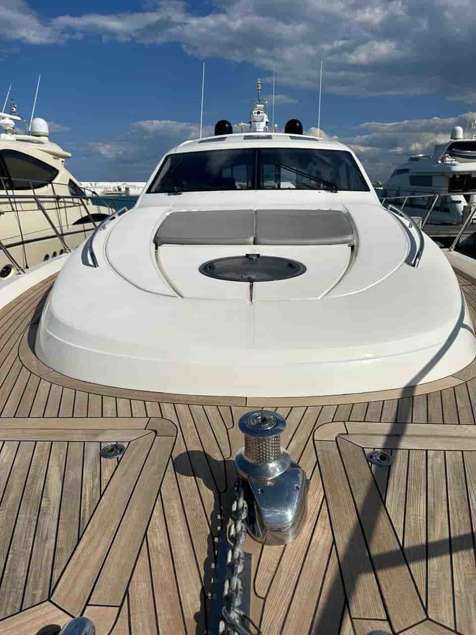 2009 Princess V65 - View 11