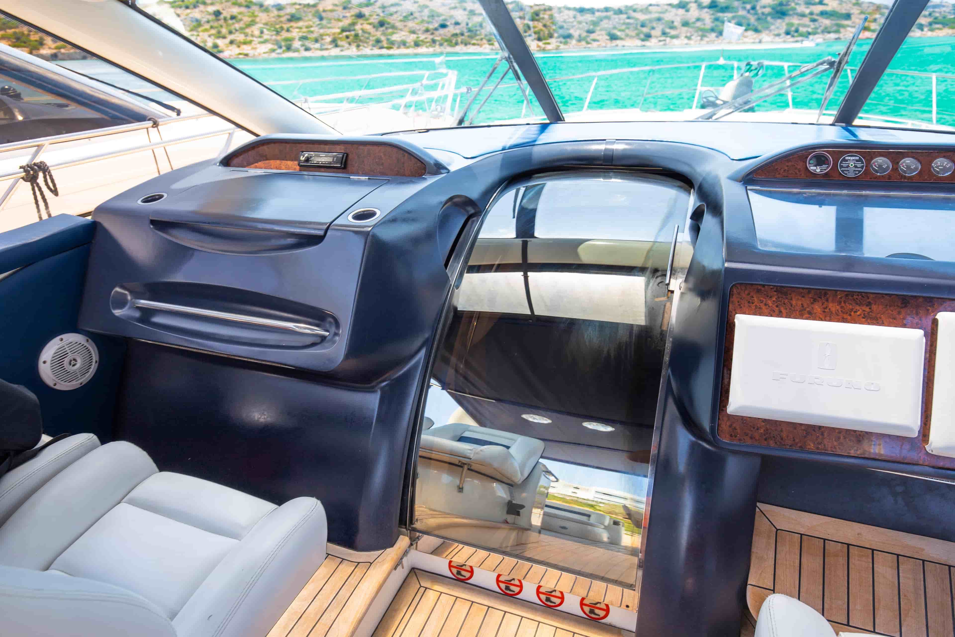 2004 Princess V65 - View 15