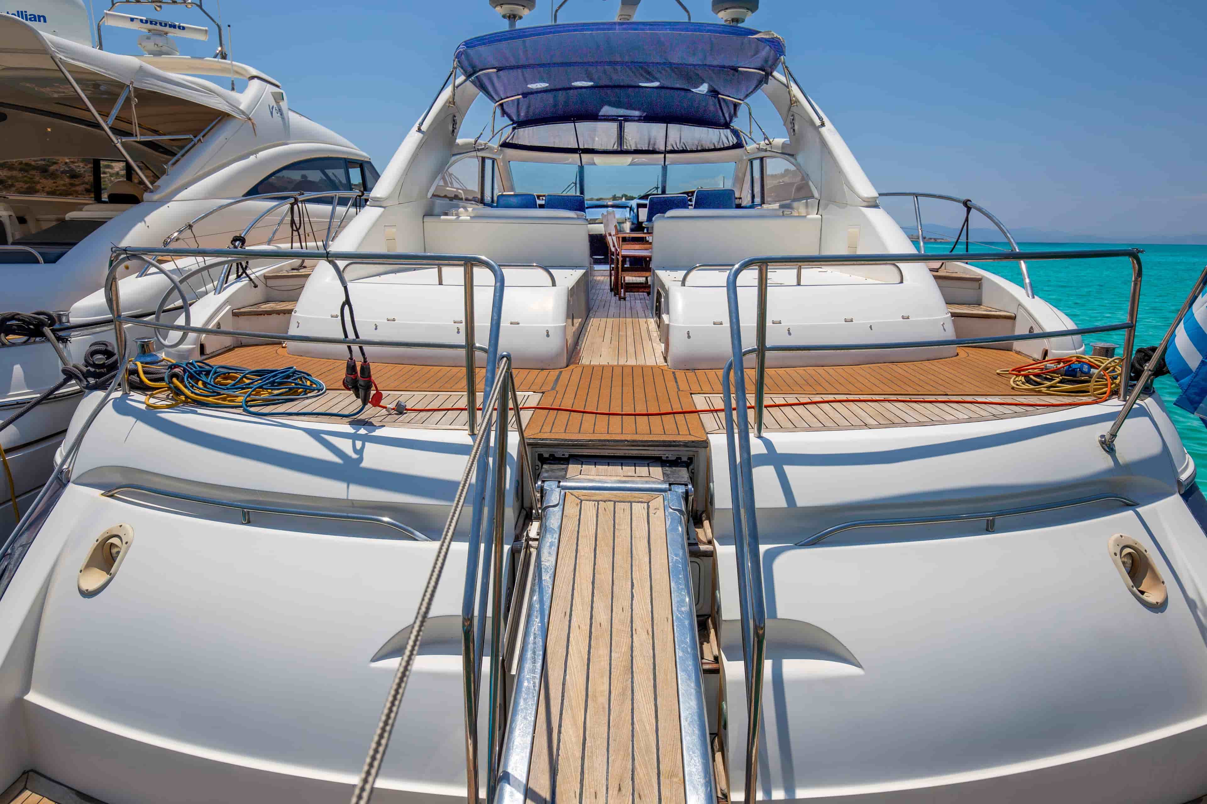 2004 Princess V65 - View 2