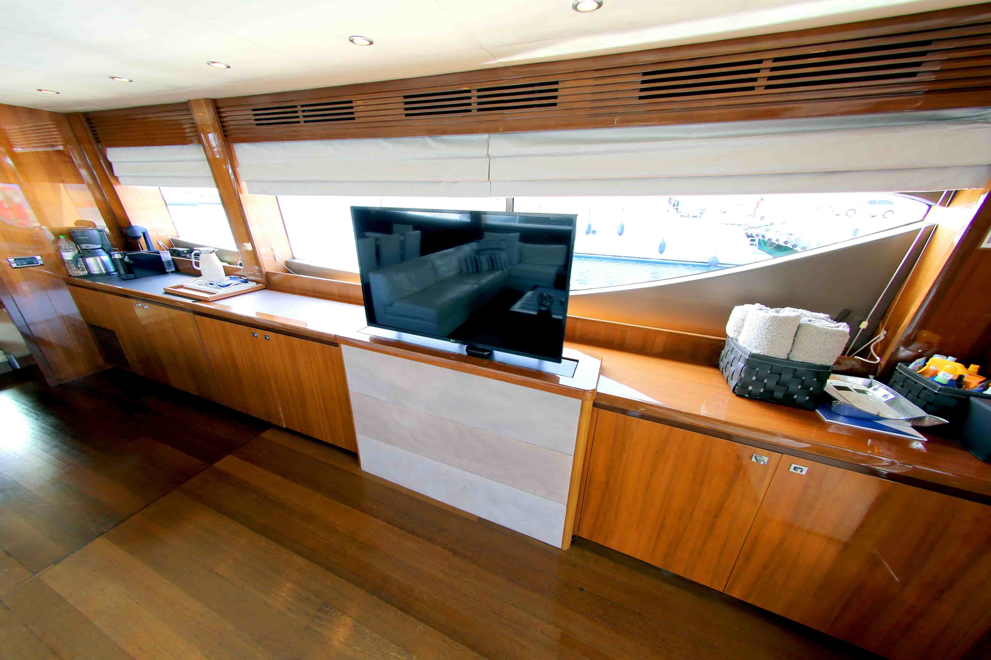 2012 Princess 85 Motor Yacht - View 22