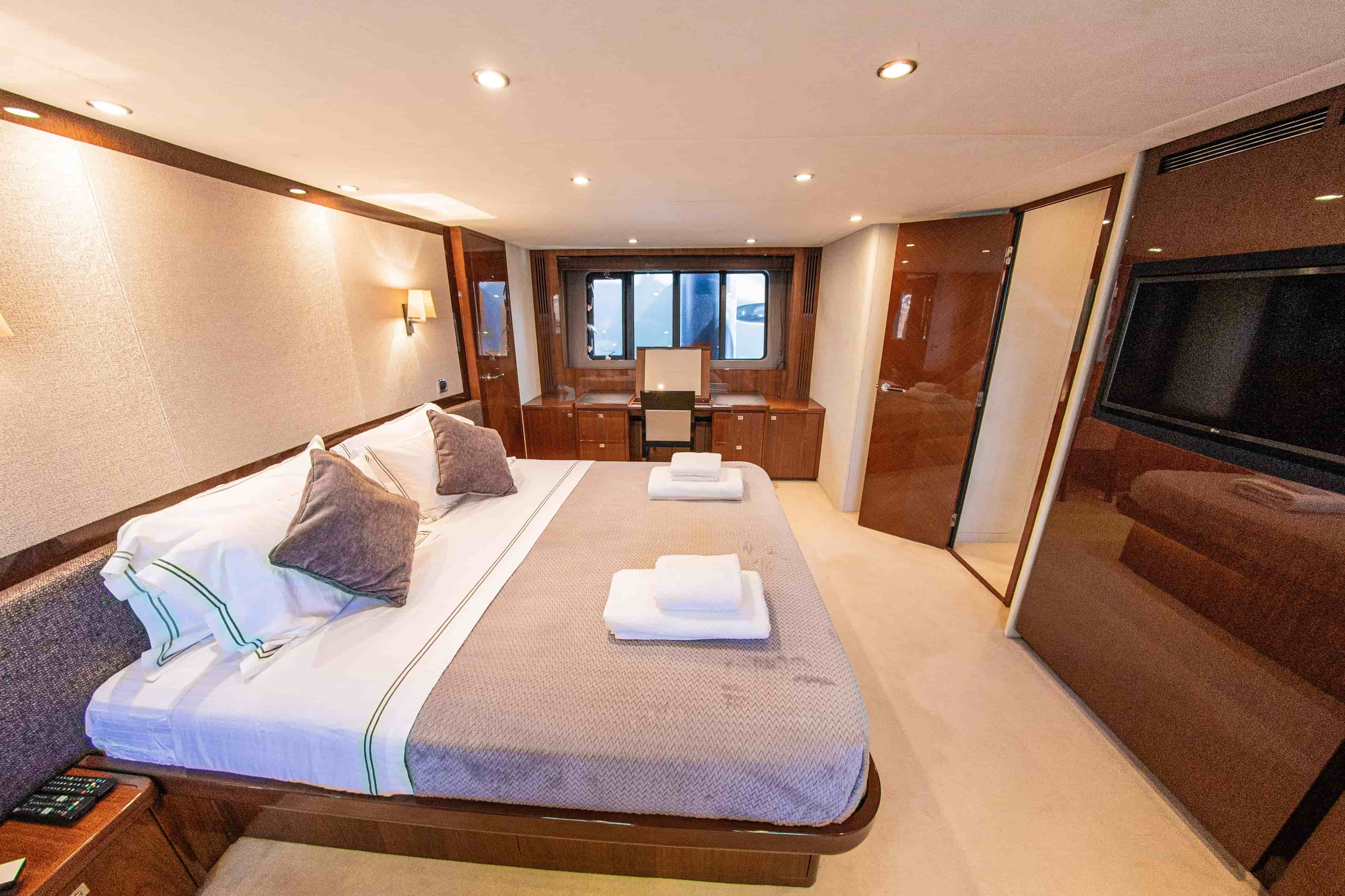 2012 Princess 85 Motor Yacht - View 33
