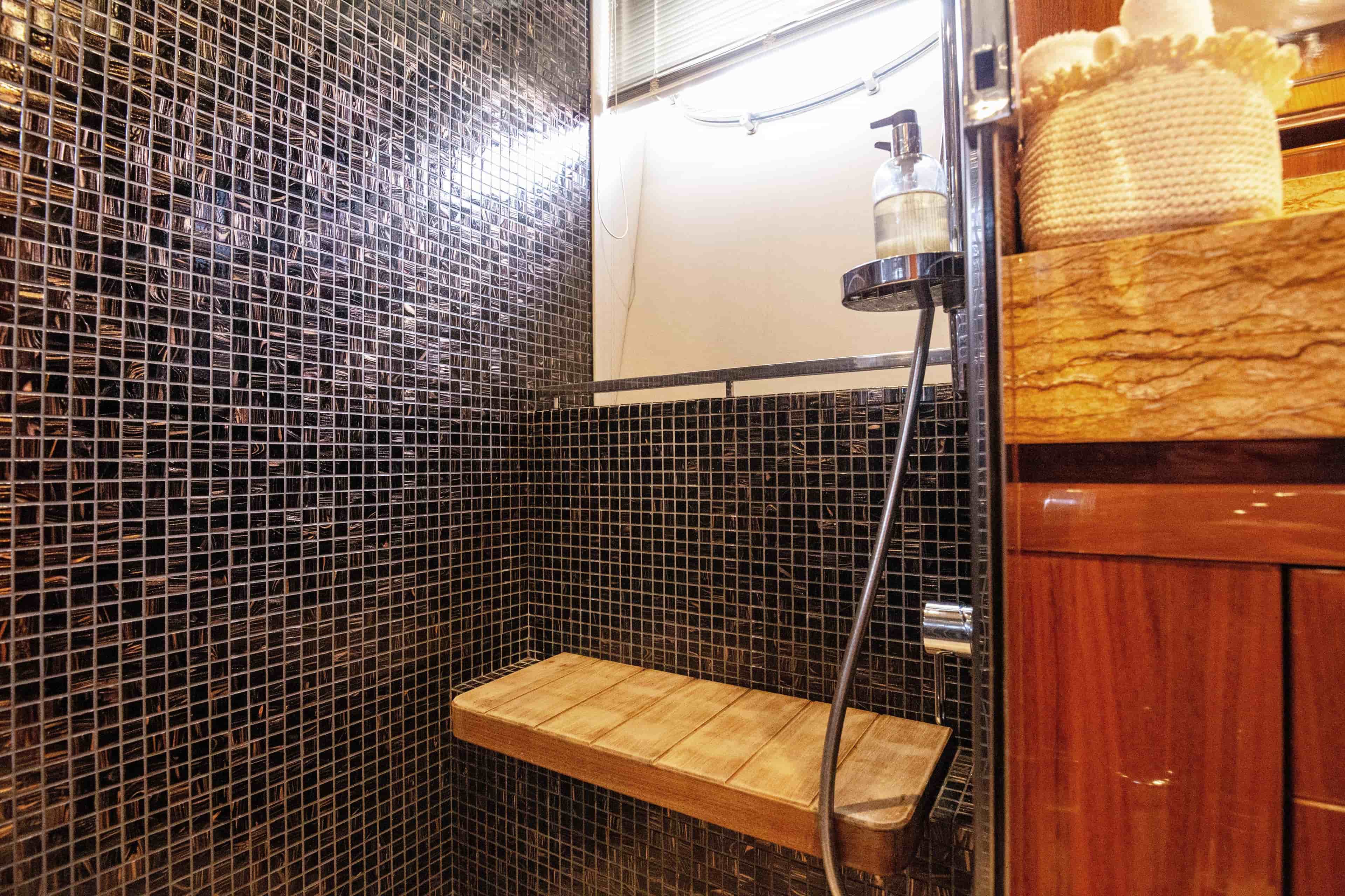 2012 Princess 85 Motor Yacht - View 43