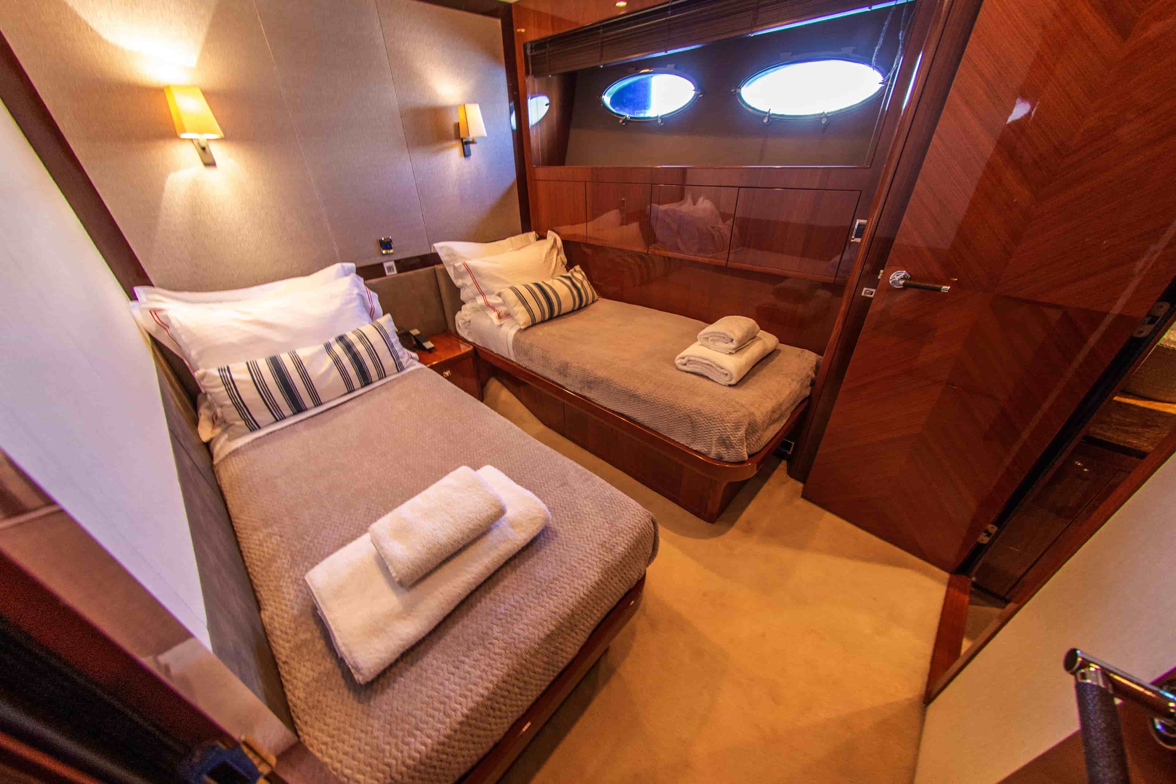 2012 Princess 85 Motor Yacht - View 45
