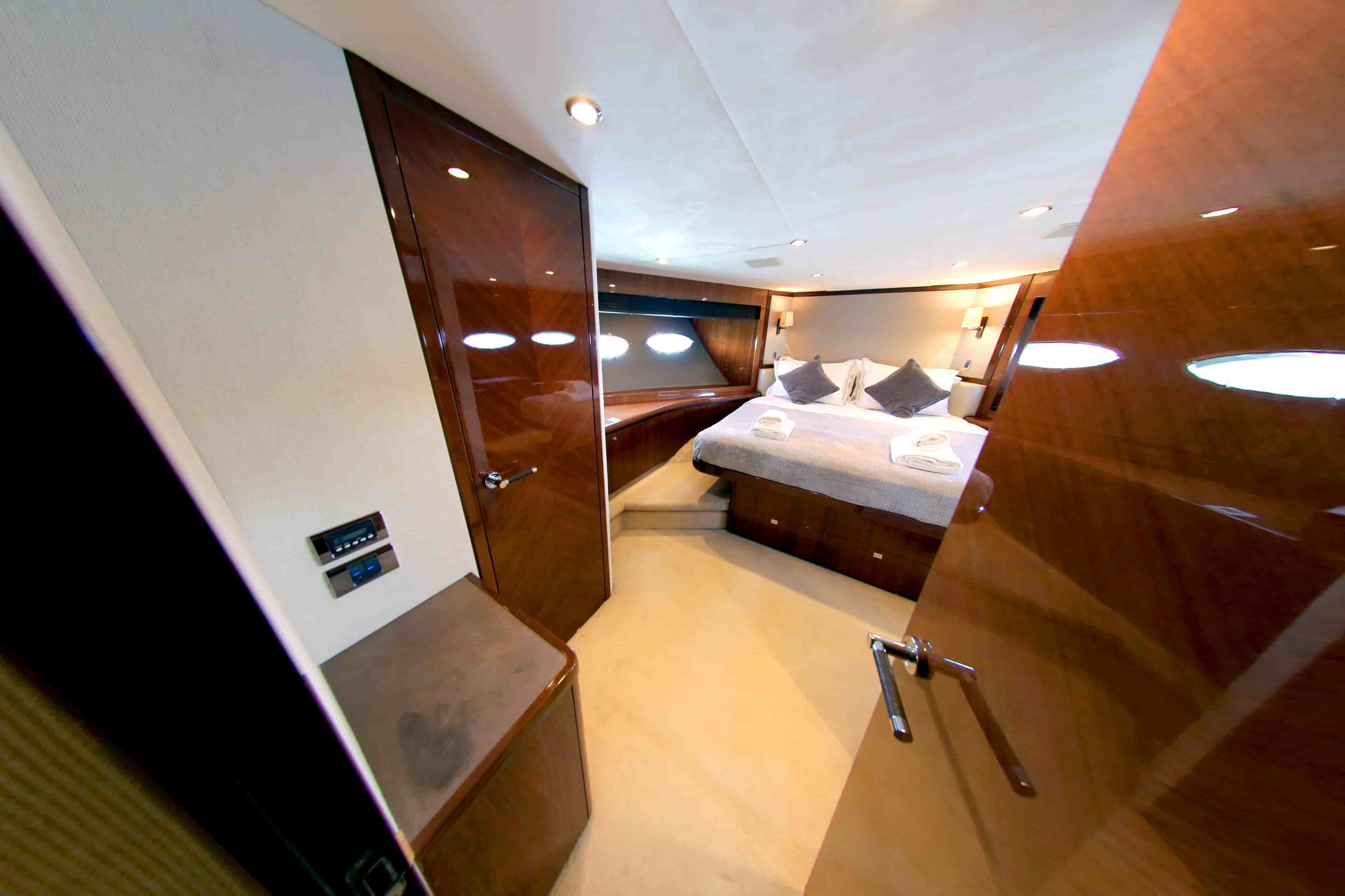 2012 Princess 85 Motor Yacht - View 48