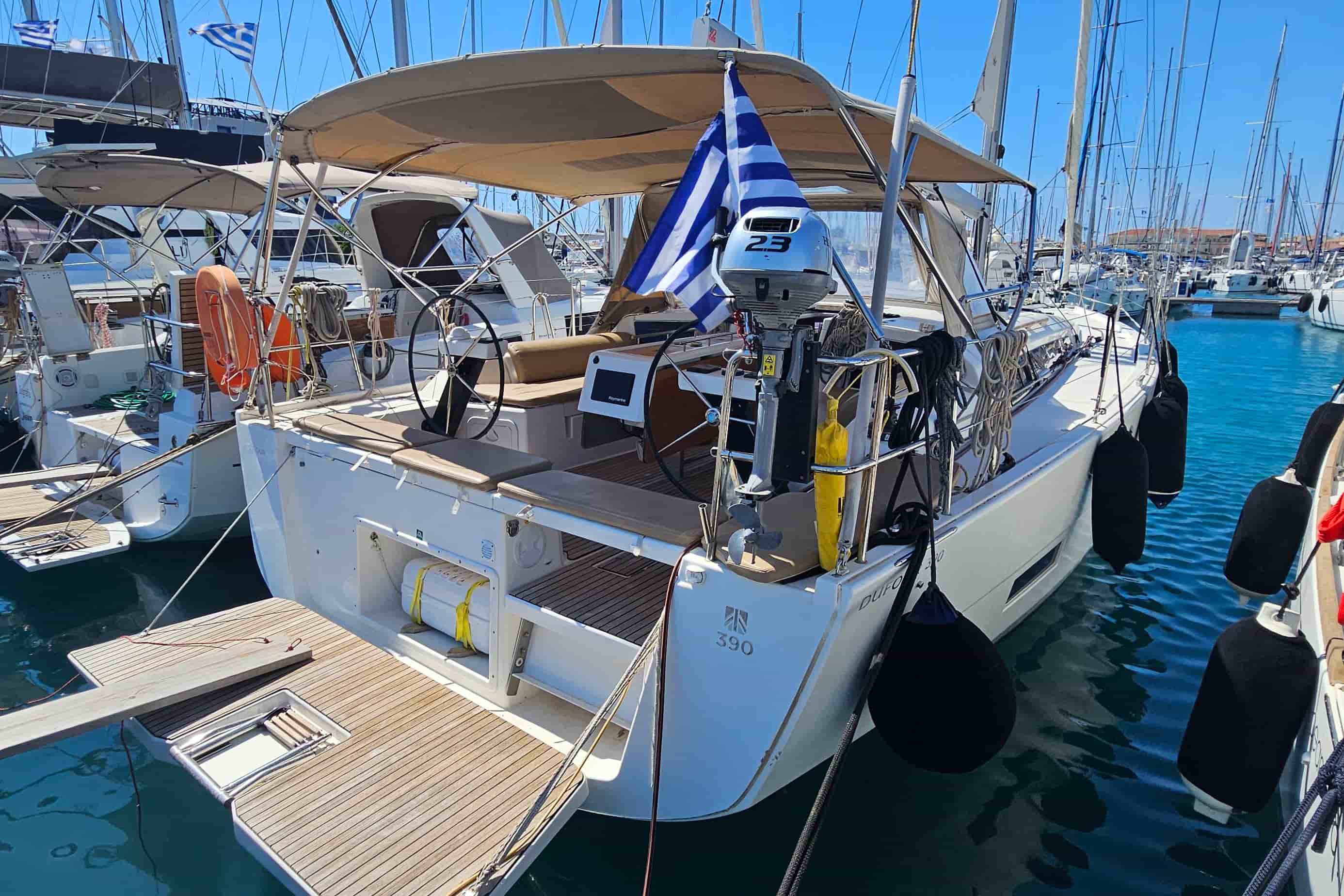 2020 Dufour 390 - View 13