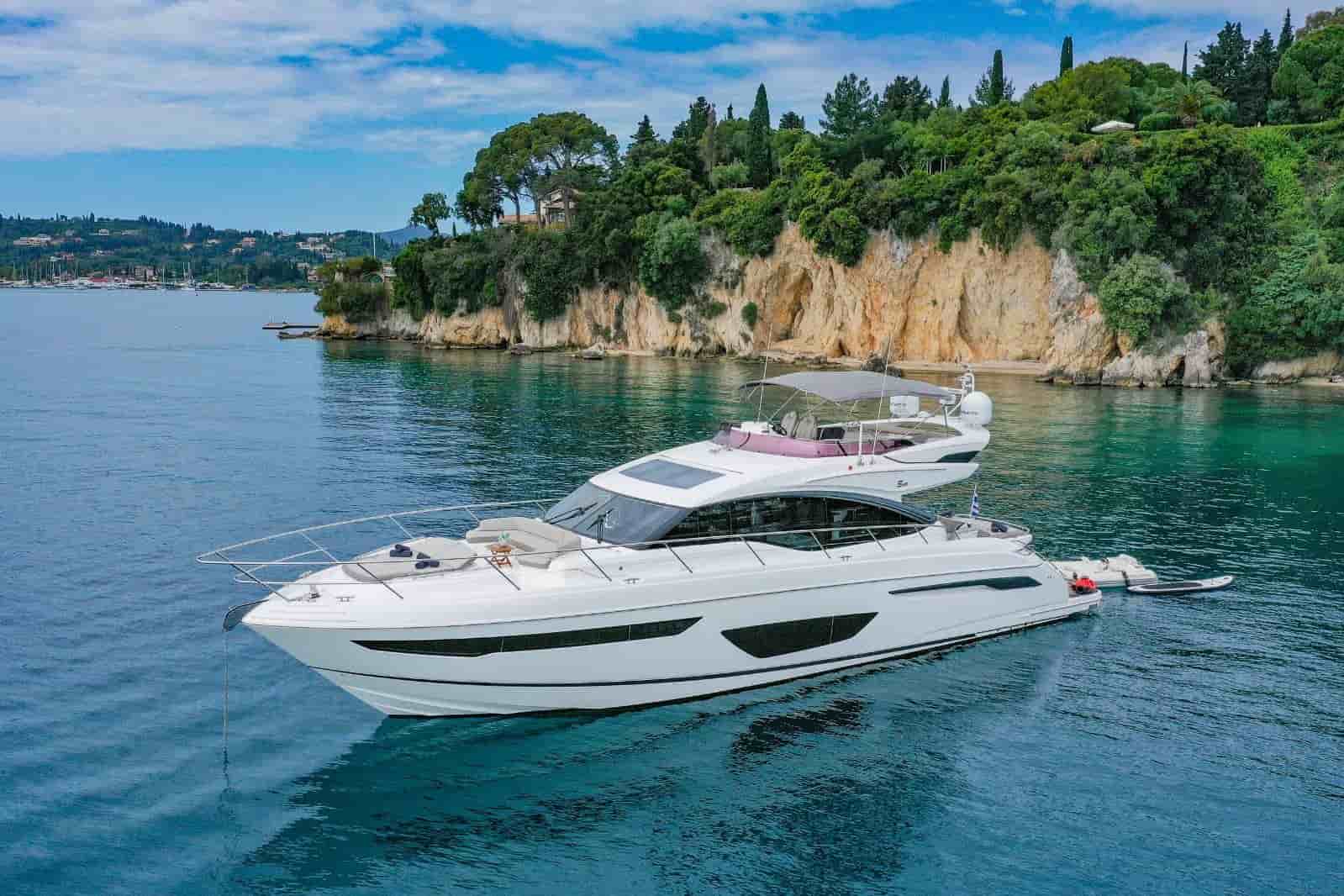 2019 Princess S65 - View 1