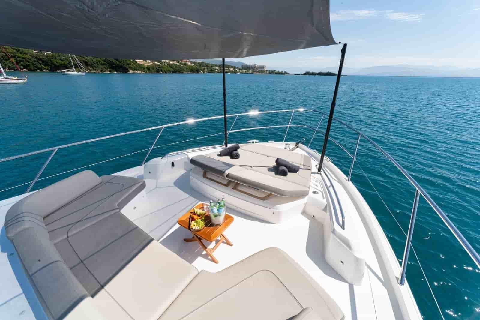 2019 Princess S65 - View 15