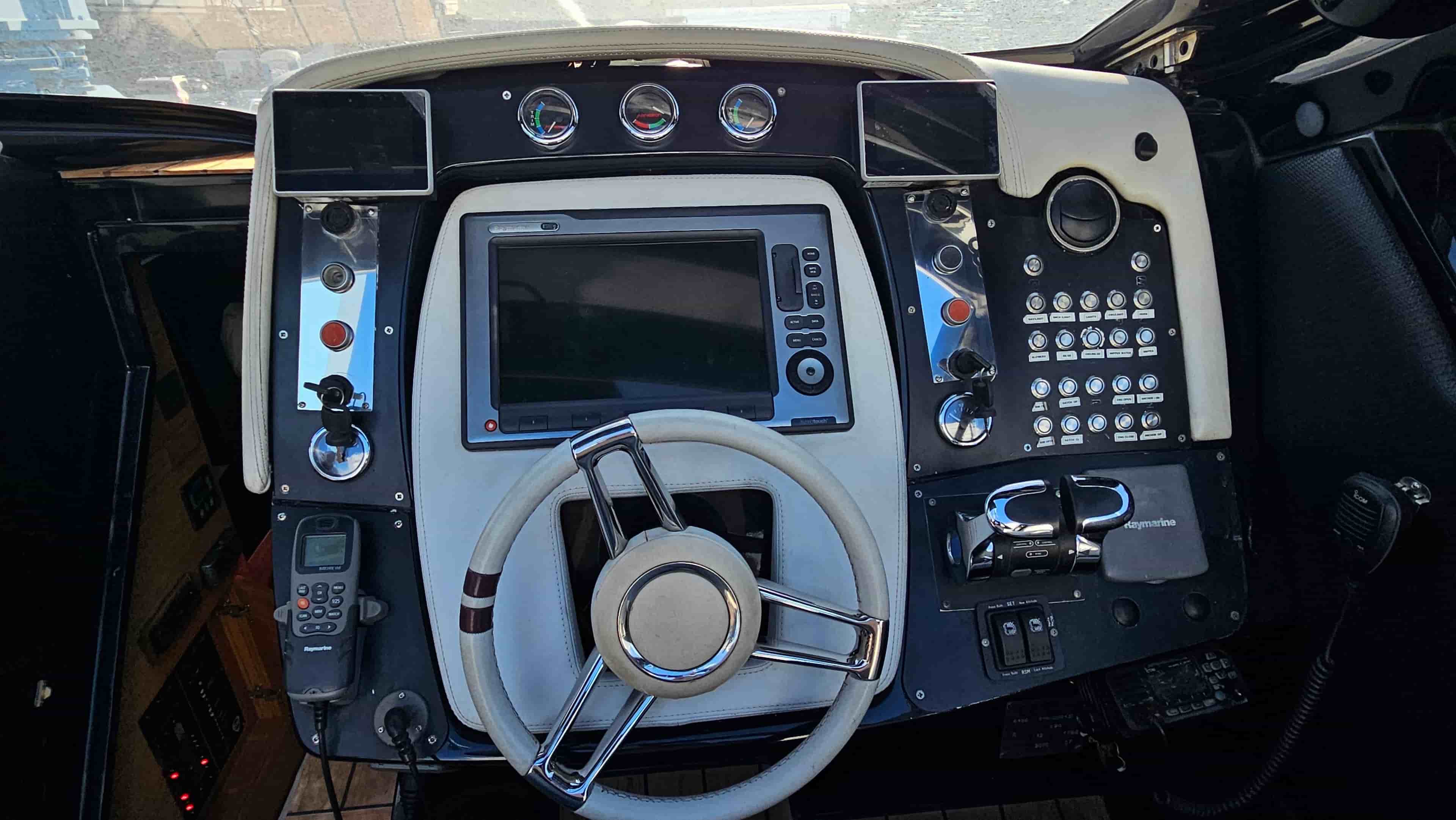 2010 SACS Strider 13 Coupe - View 3