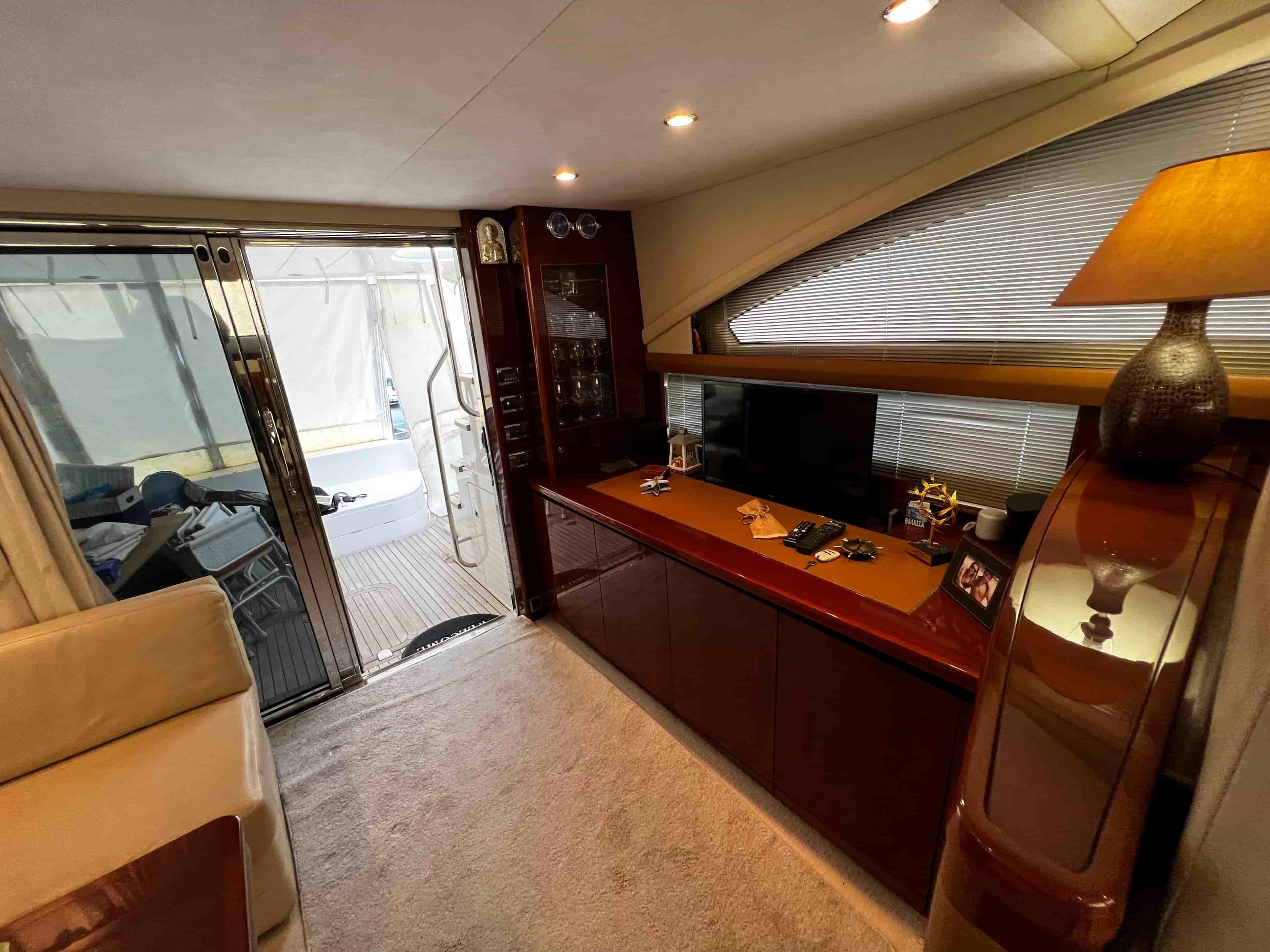 2008 Princess 50 - View 25