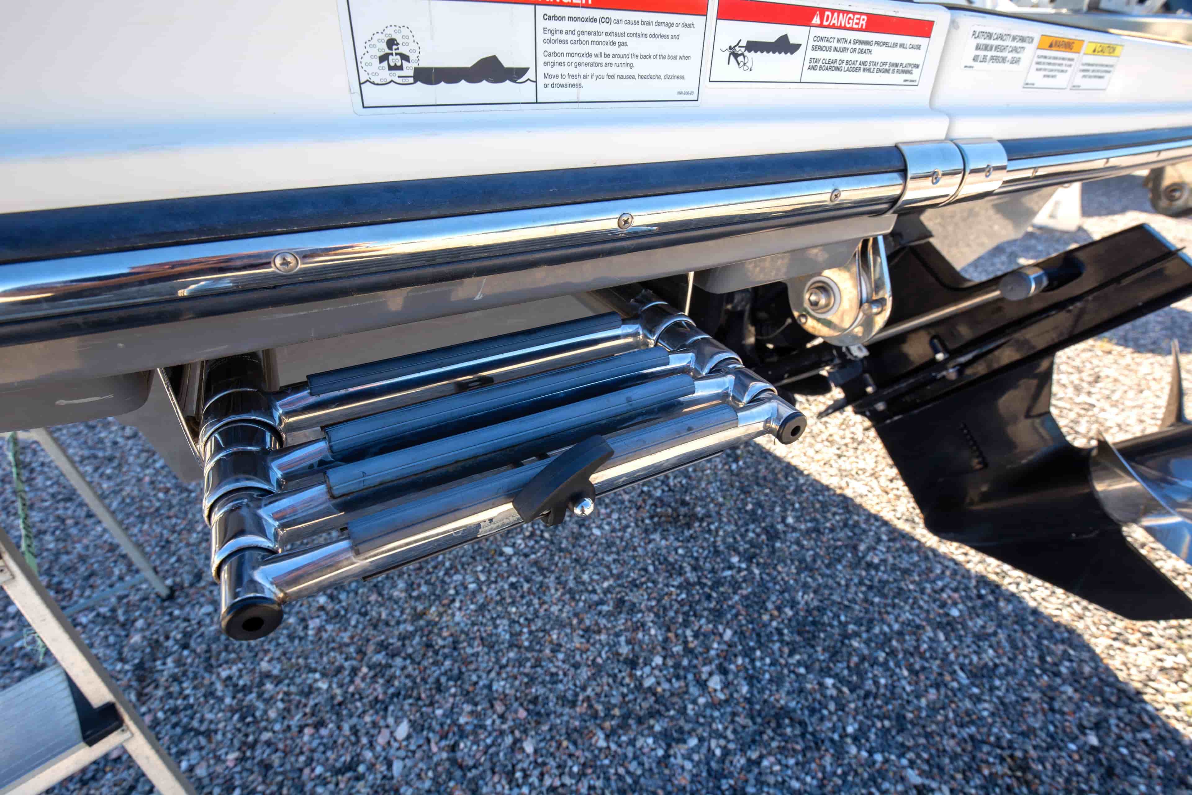 2021 Sea Ray SPX 230 - View 13