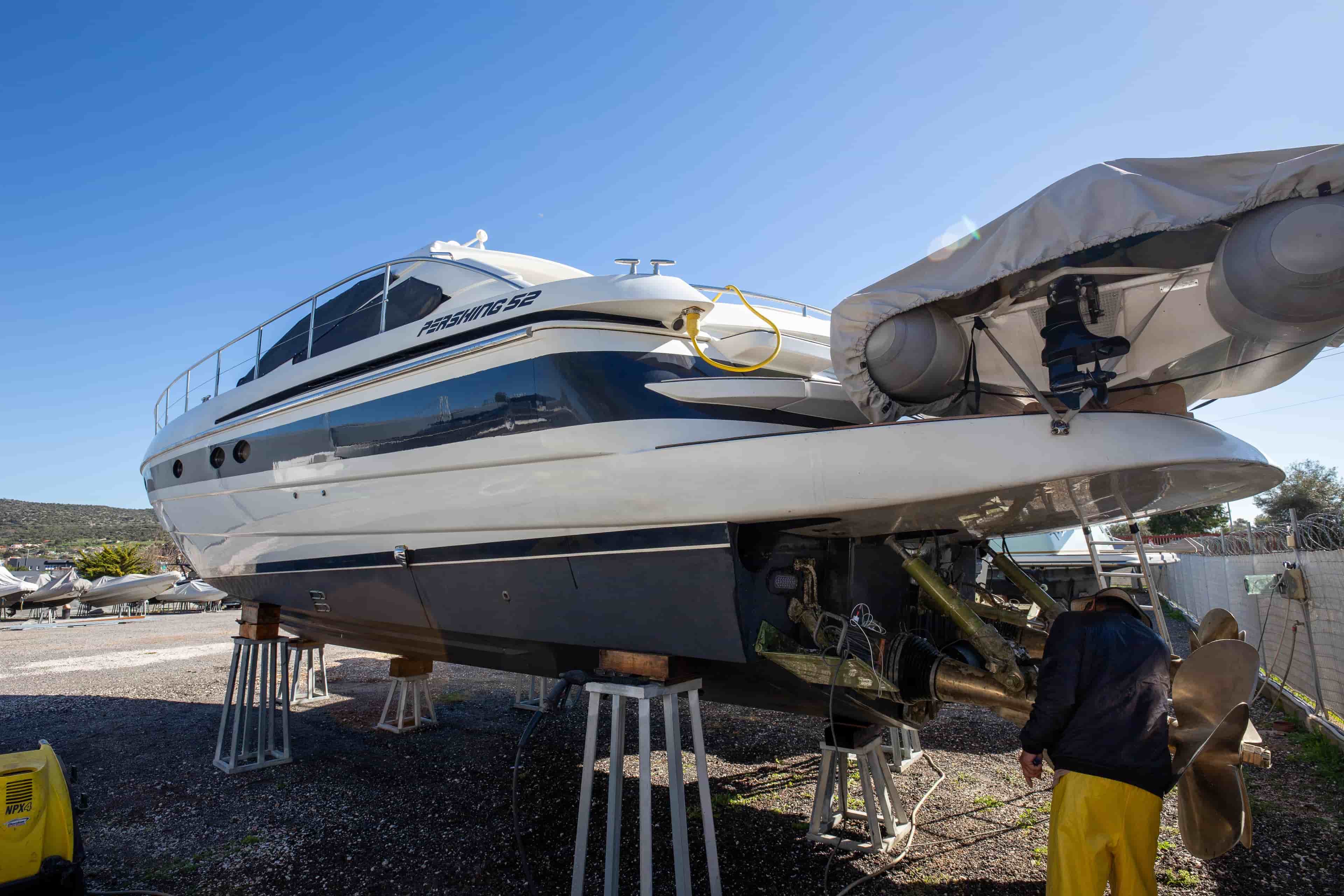 2002 Pershing 52 - View 2