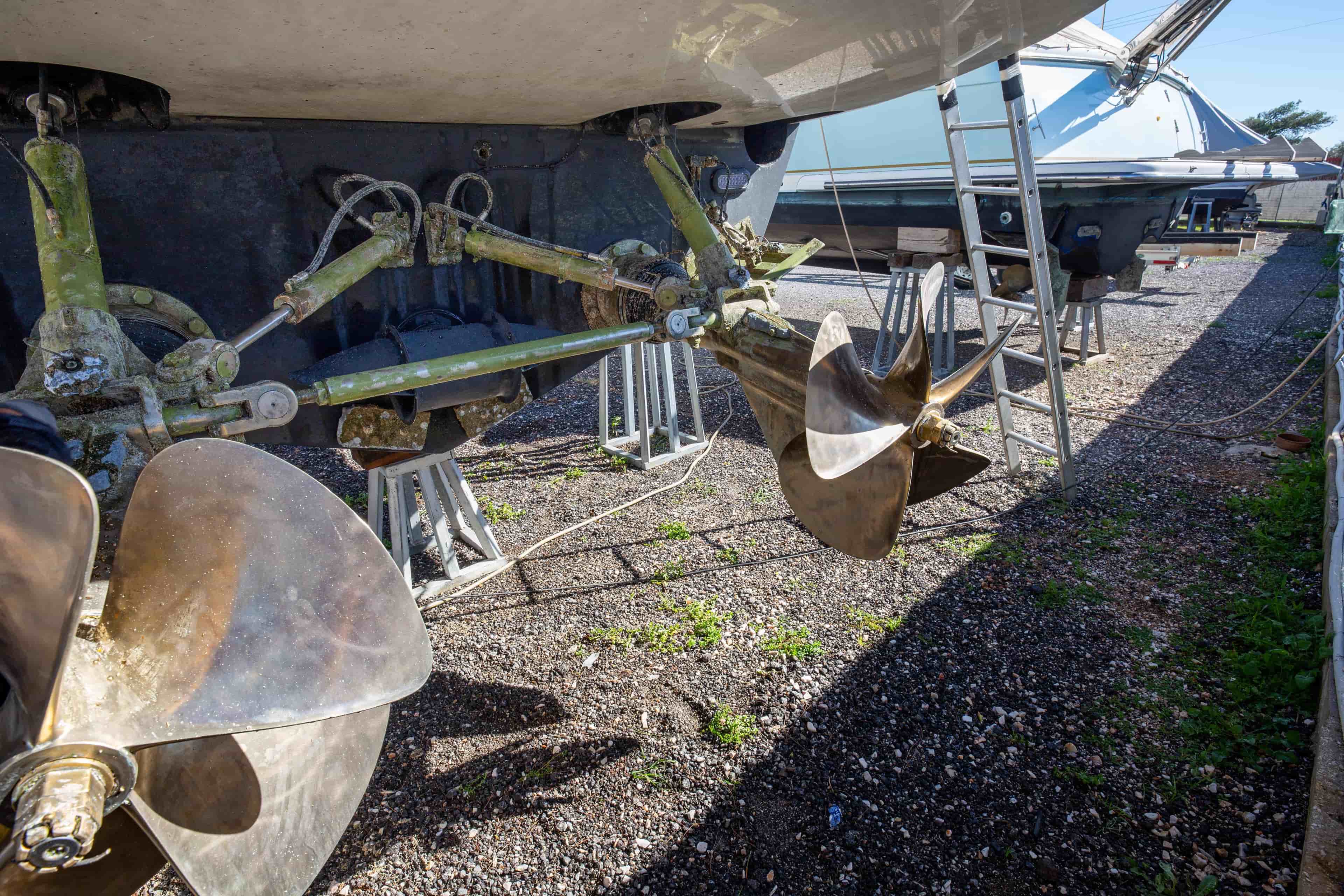 2002 Pershing 52 - View 34