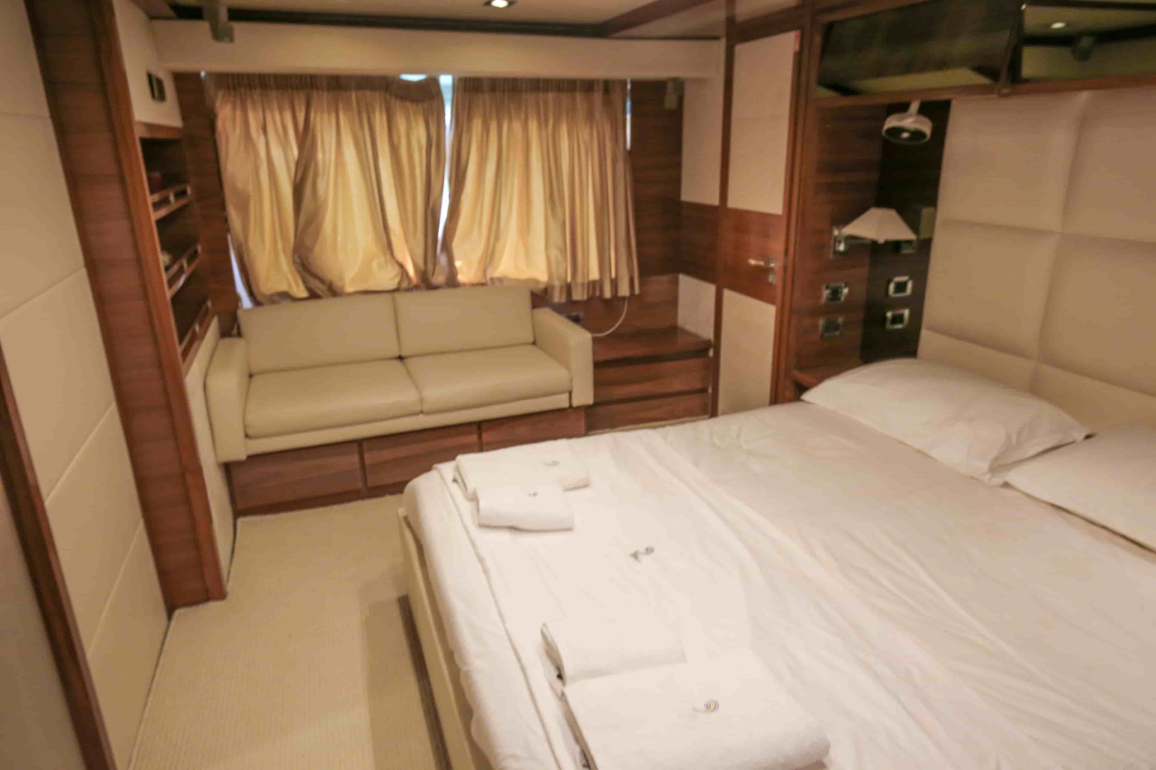 2010 Azimut Fly 78 - View 25