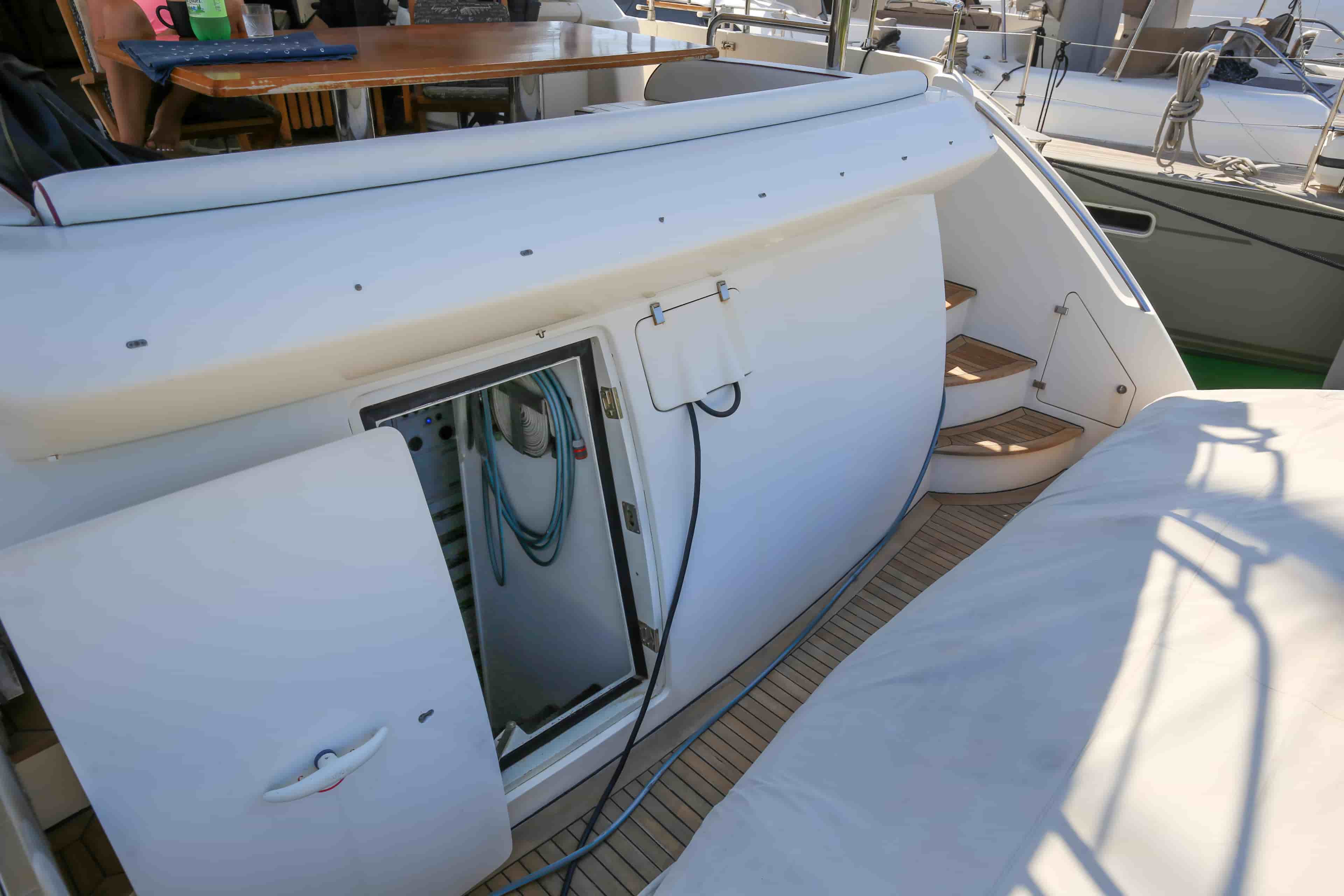 2010 Azimut Fly 78 - View 6