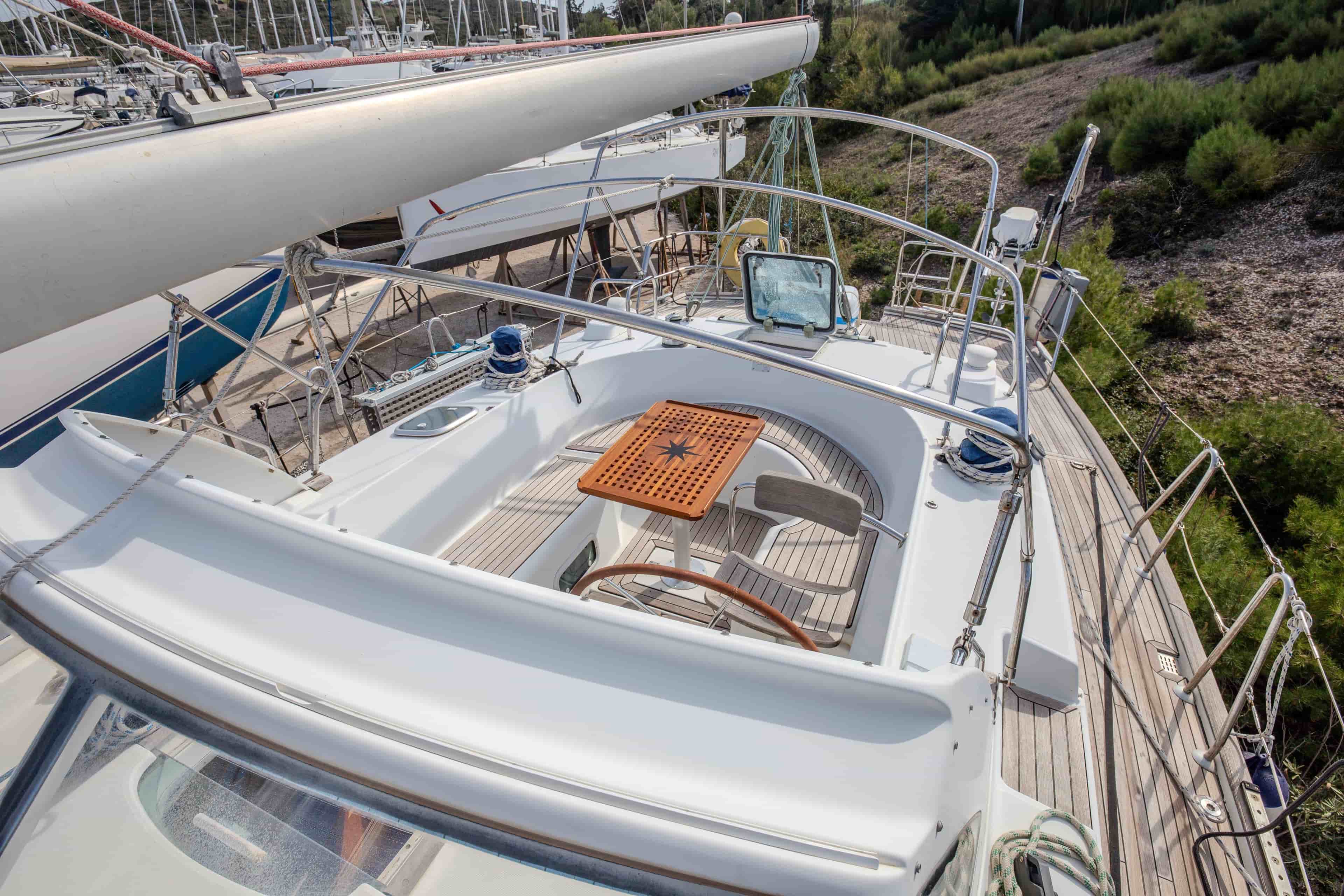 1999 Beneteau Oceanis 44 CC - View 16