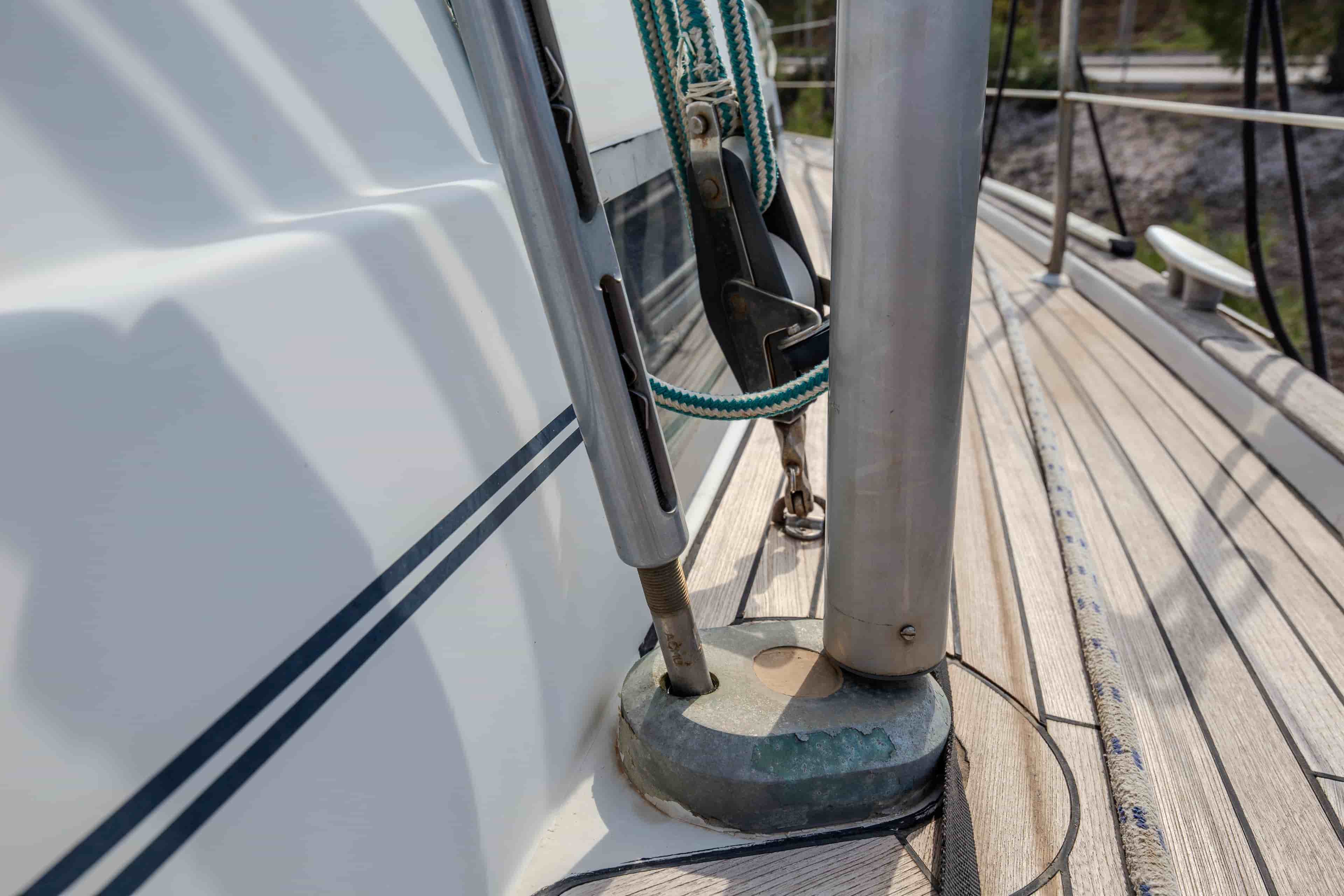 1999 Beneteau Oceanis 44 CC - View 20