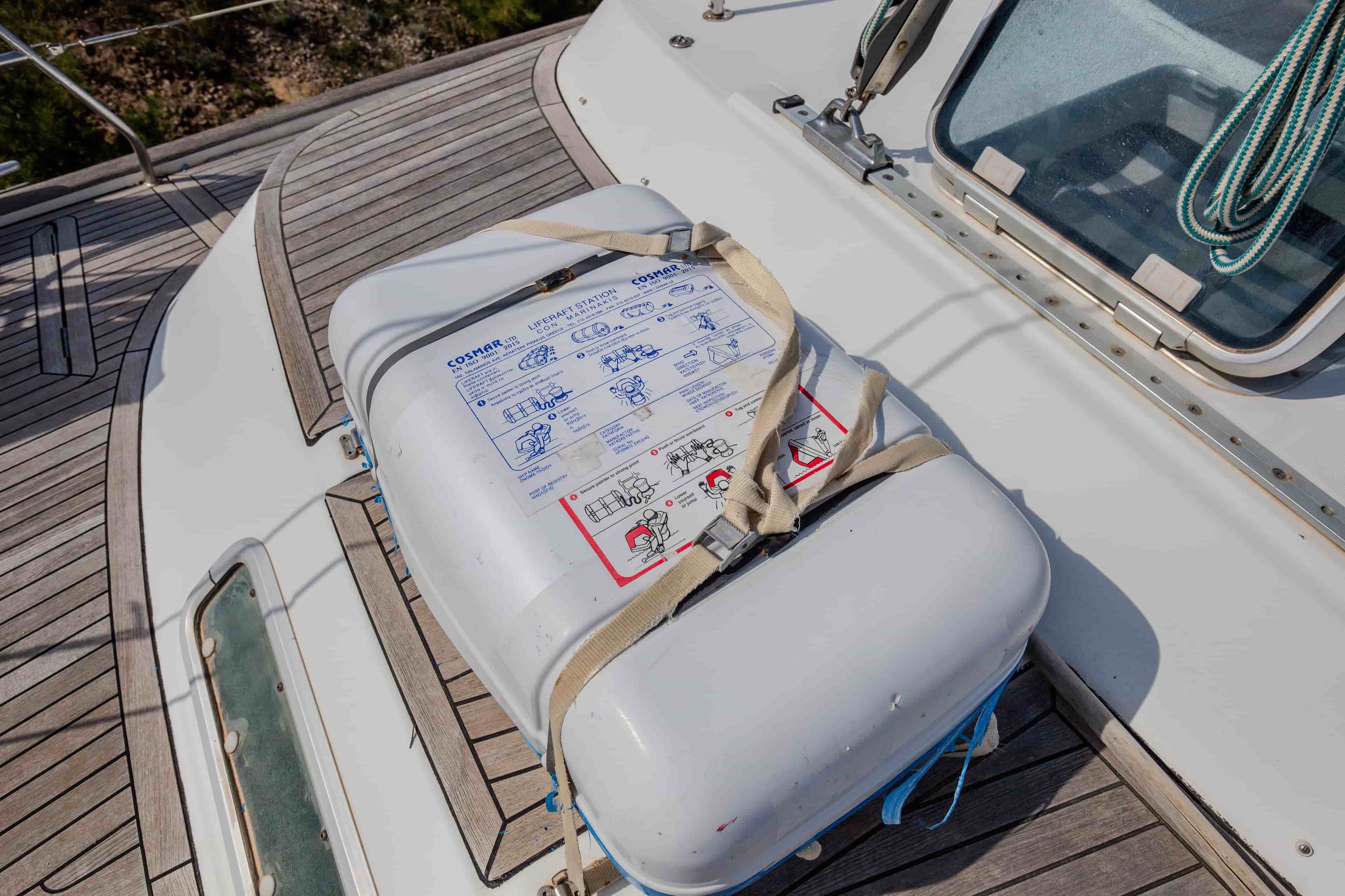 1999 Beneteau Oceanis 44 CC - View 7