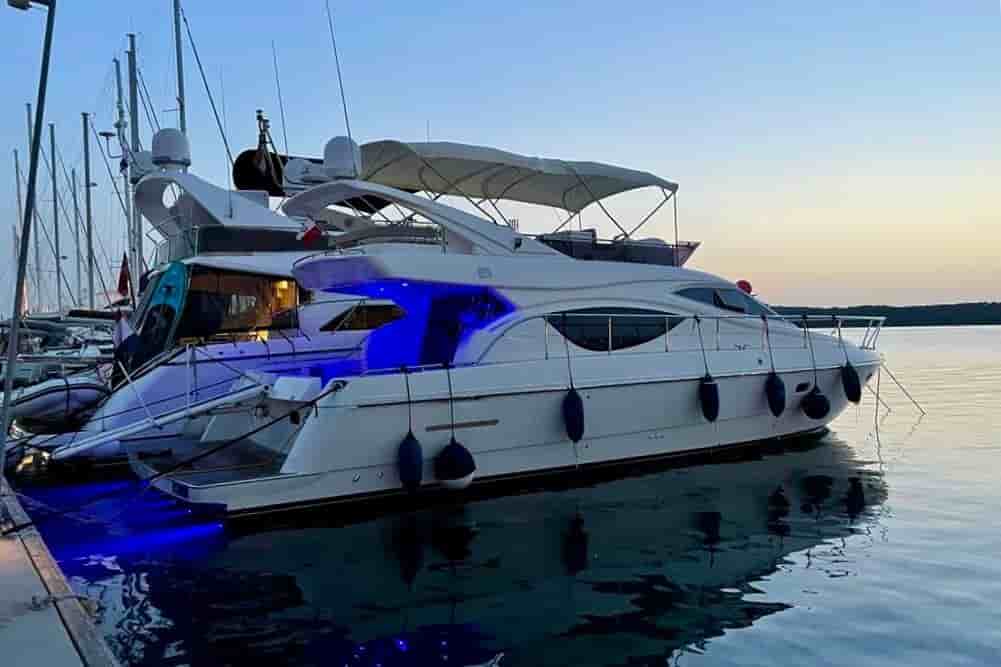 2006 Ferretti Yachts 500 Elite - View 1