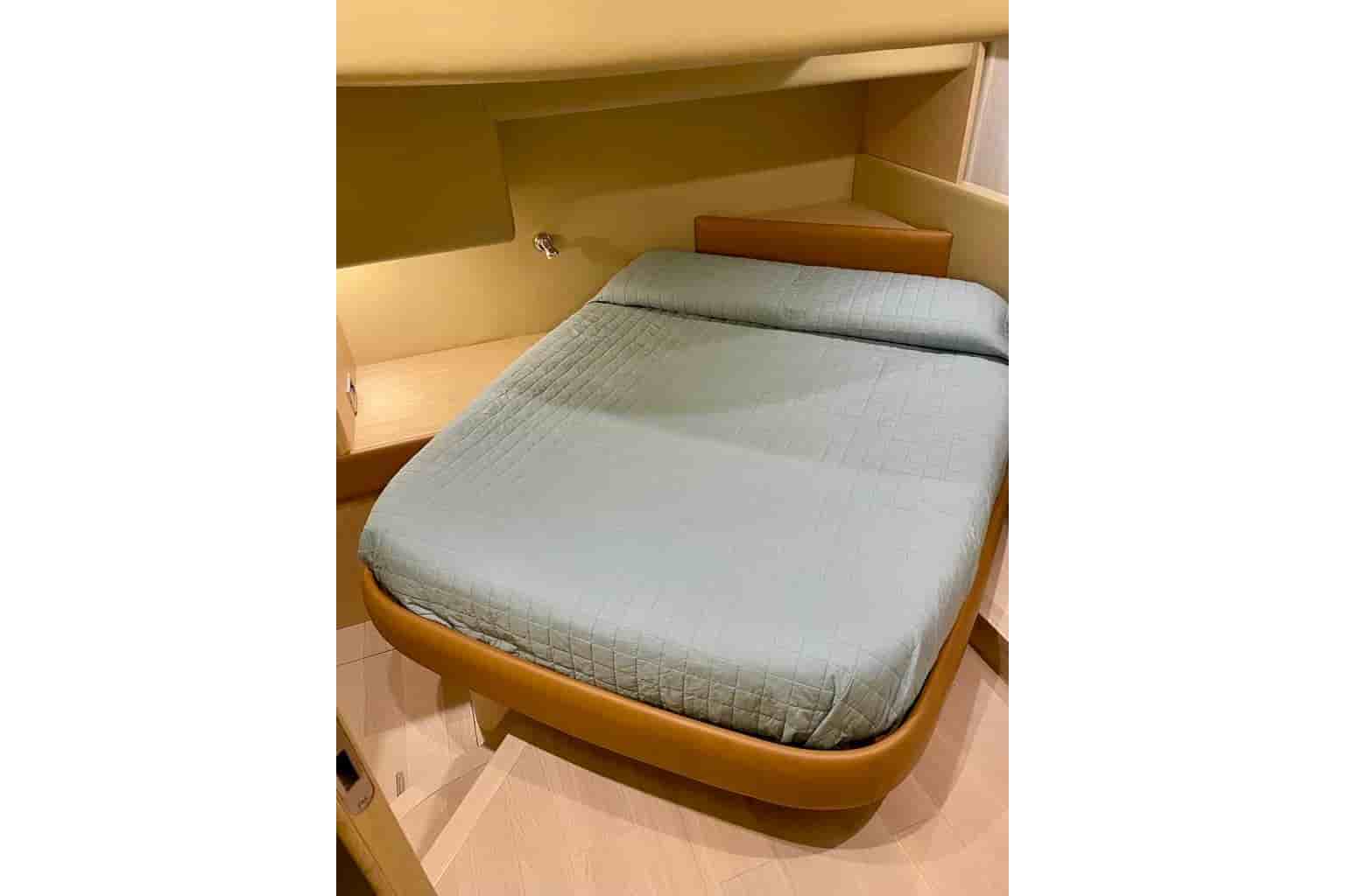 2006 Ferretti Yachts 500 Elite - View 13