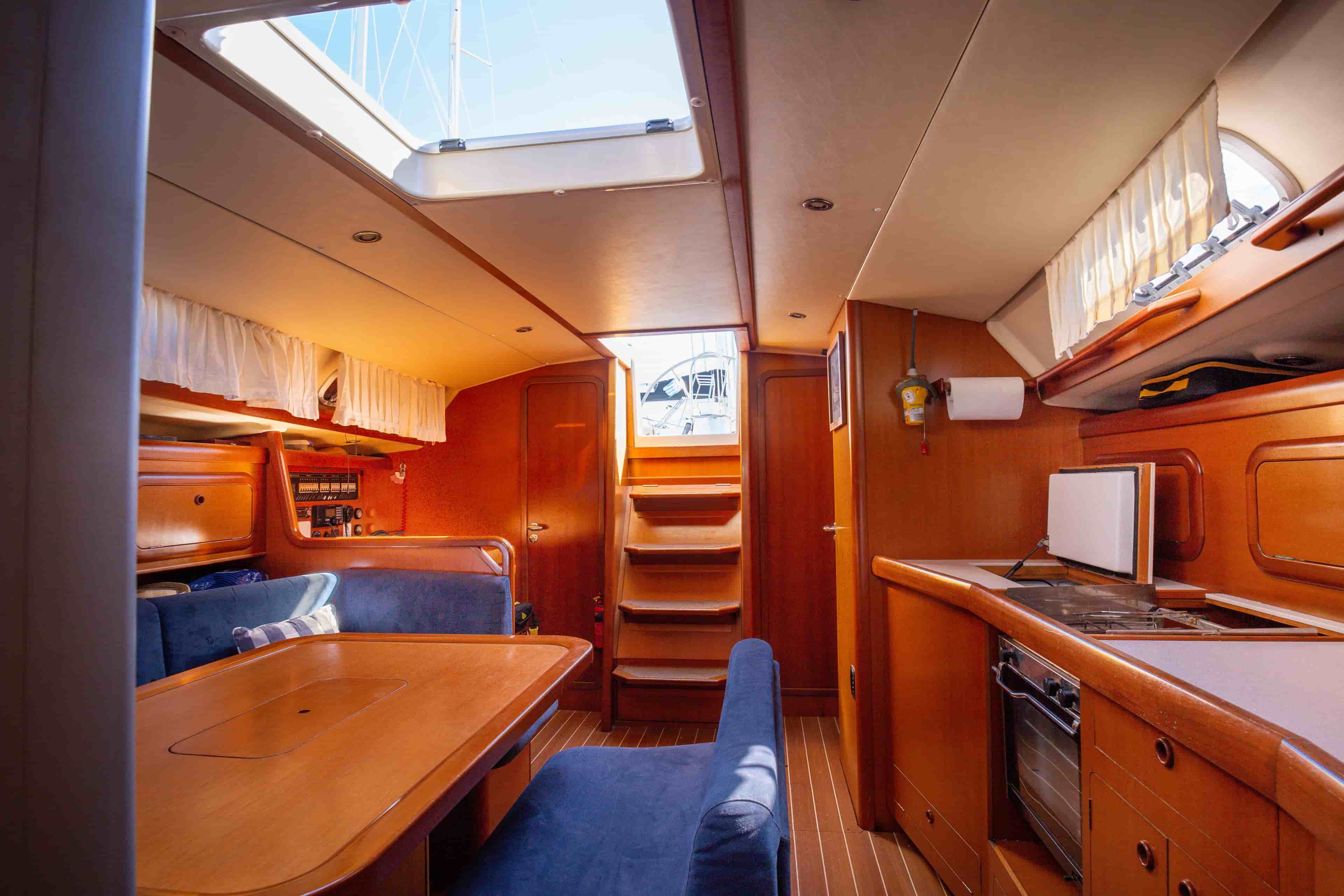 2005 Grand Soleil 43 - View 20
