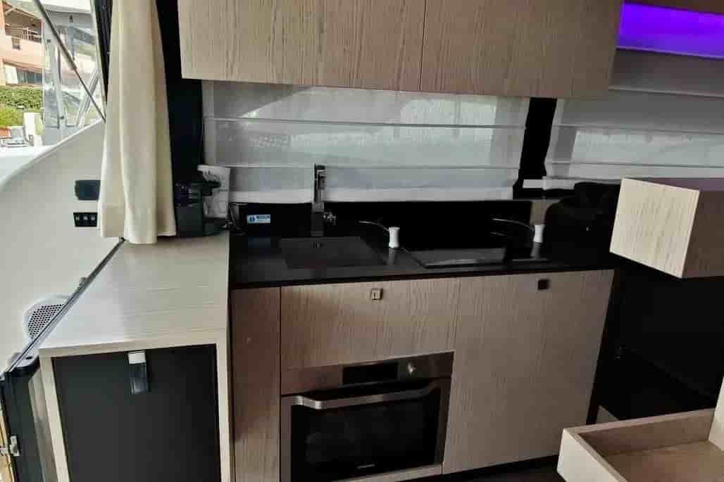 2017 Cranchi E 52S - View 11