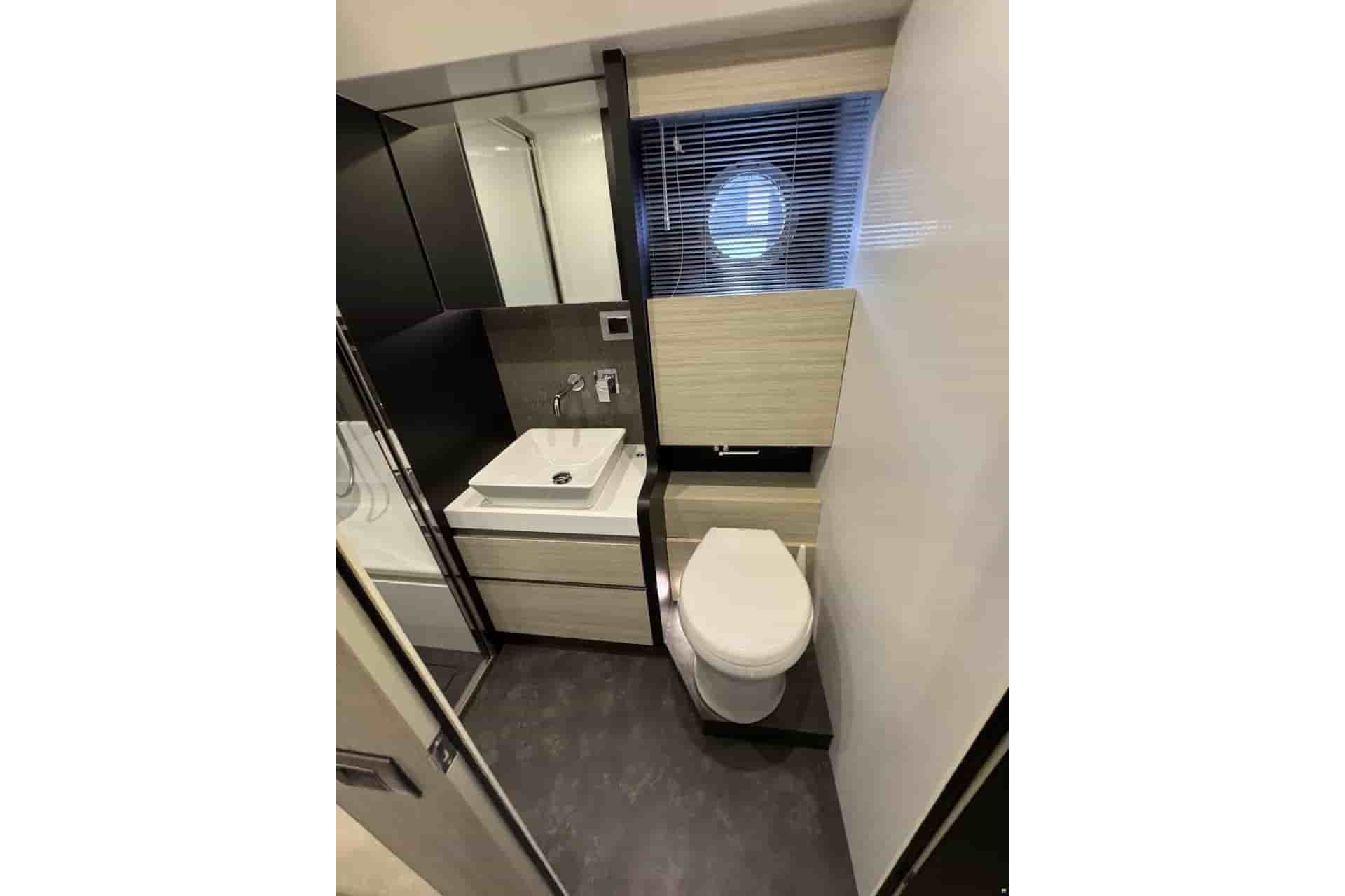 2017 Cranchi E 52S - View 22