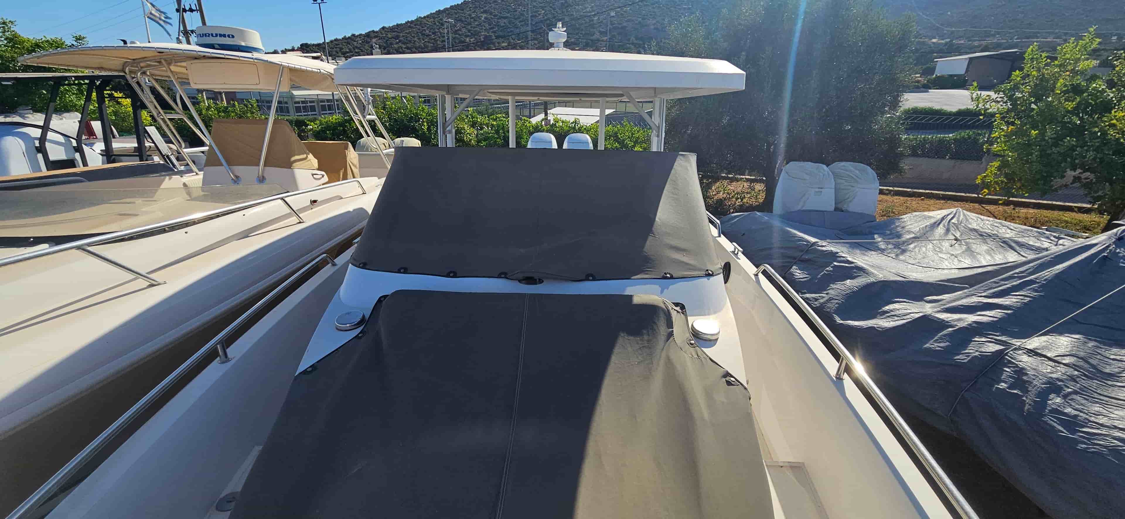 2018 Axopar 37 Sun-Top - View 11