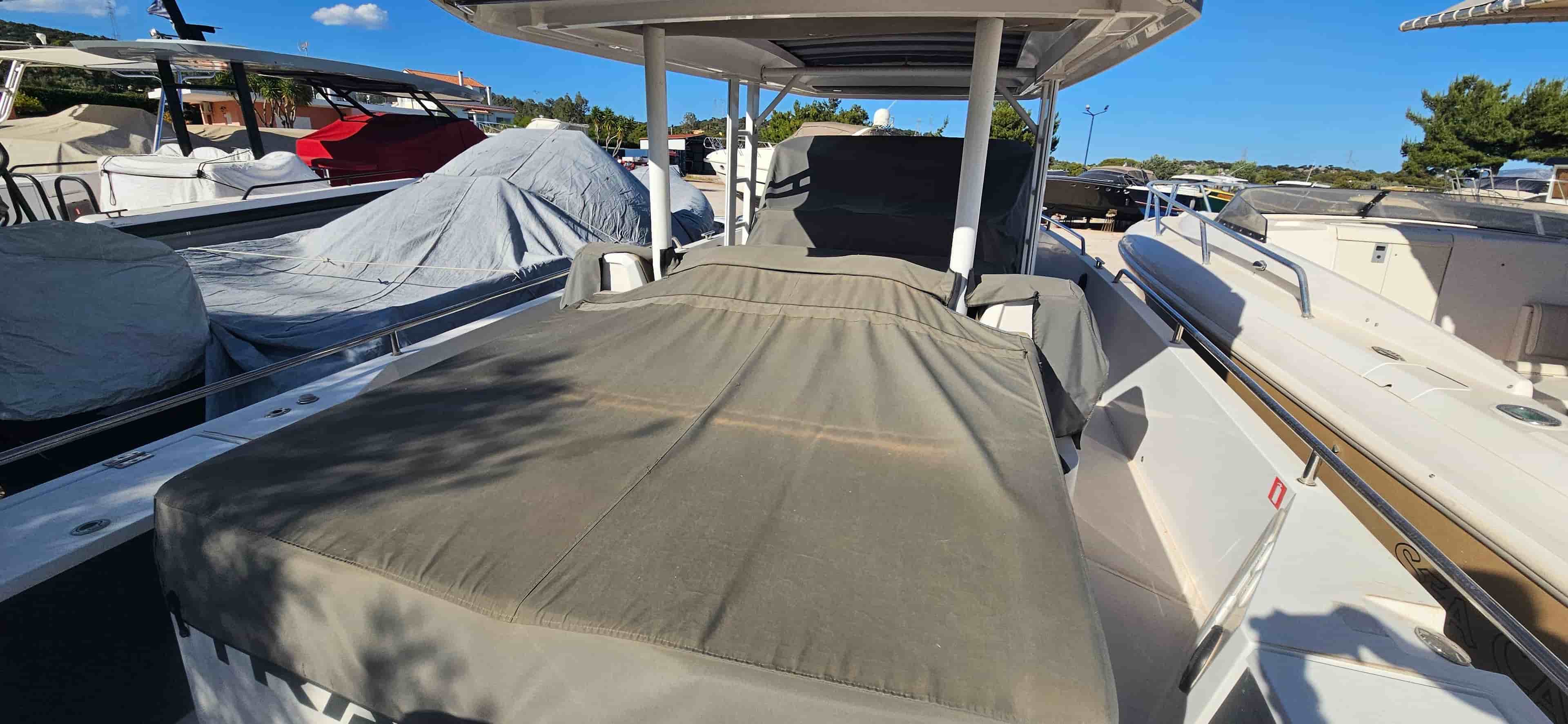 2018 Axopar 37 Sun-Top - View 18