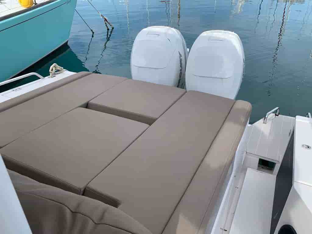 2018 Axopar 37 Sun-Top - View 21