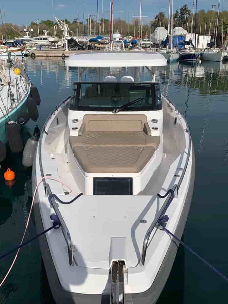 2018 Axopar 37 Sun-Top - View 8