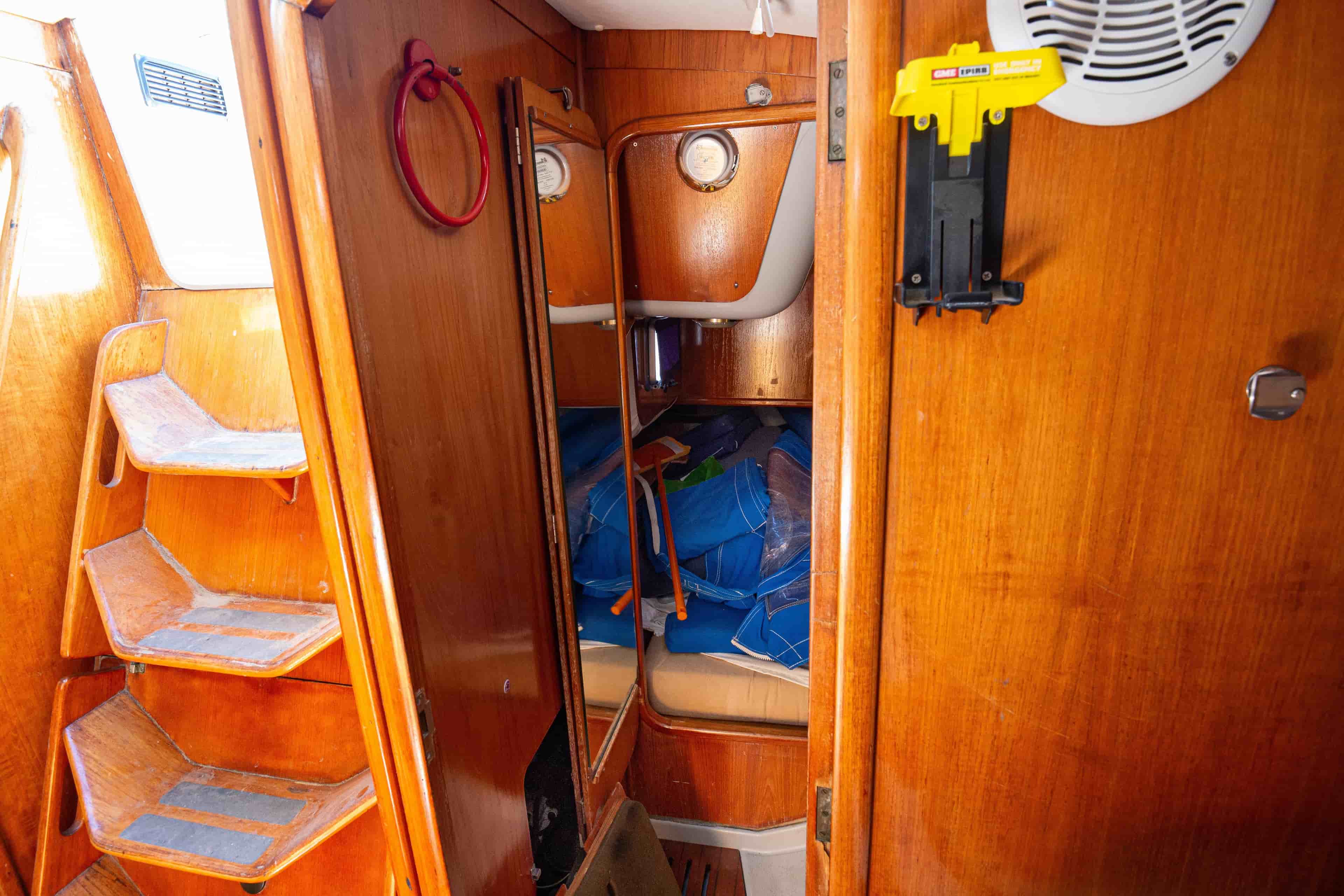 1991 Olympic Sea 42 - View 17