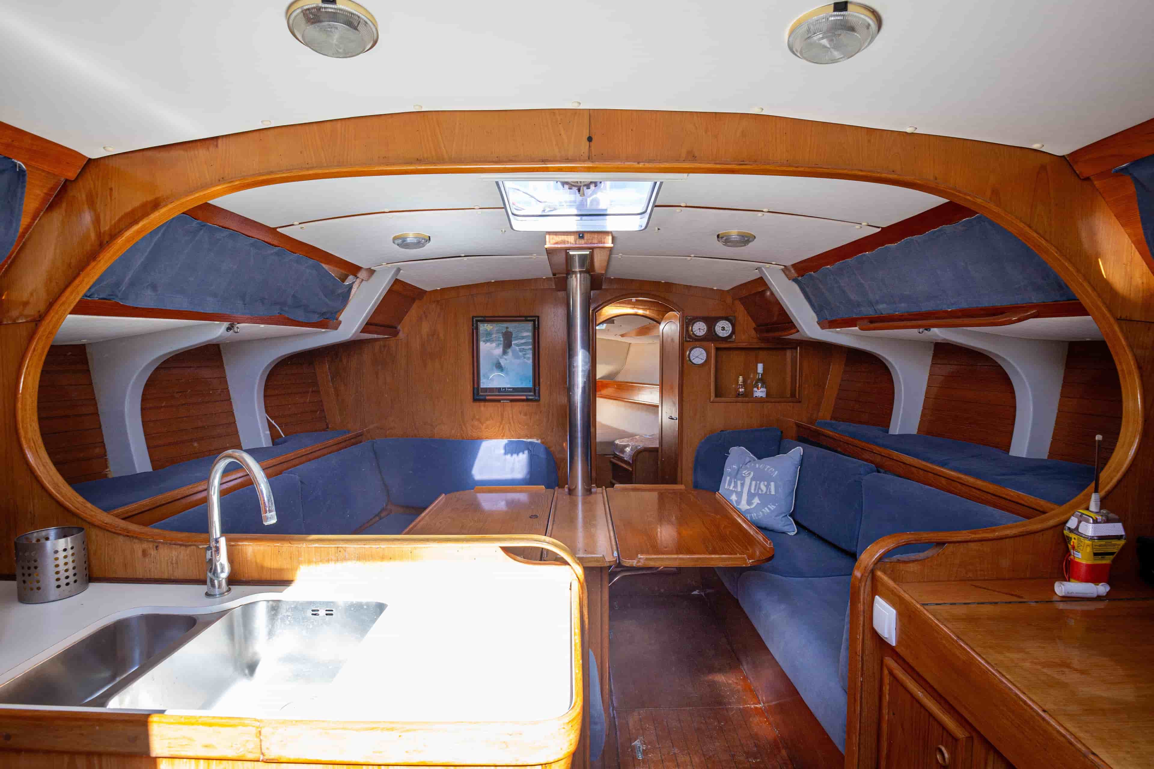 1991 Olympic Sea 42 - View 20