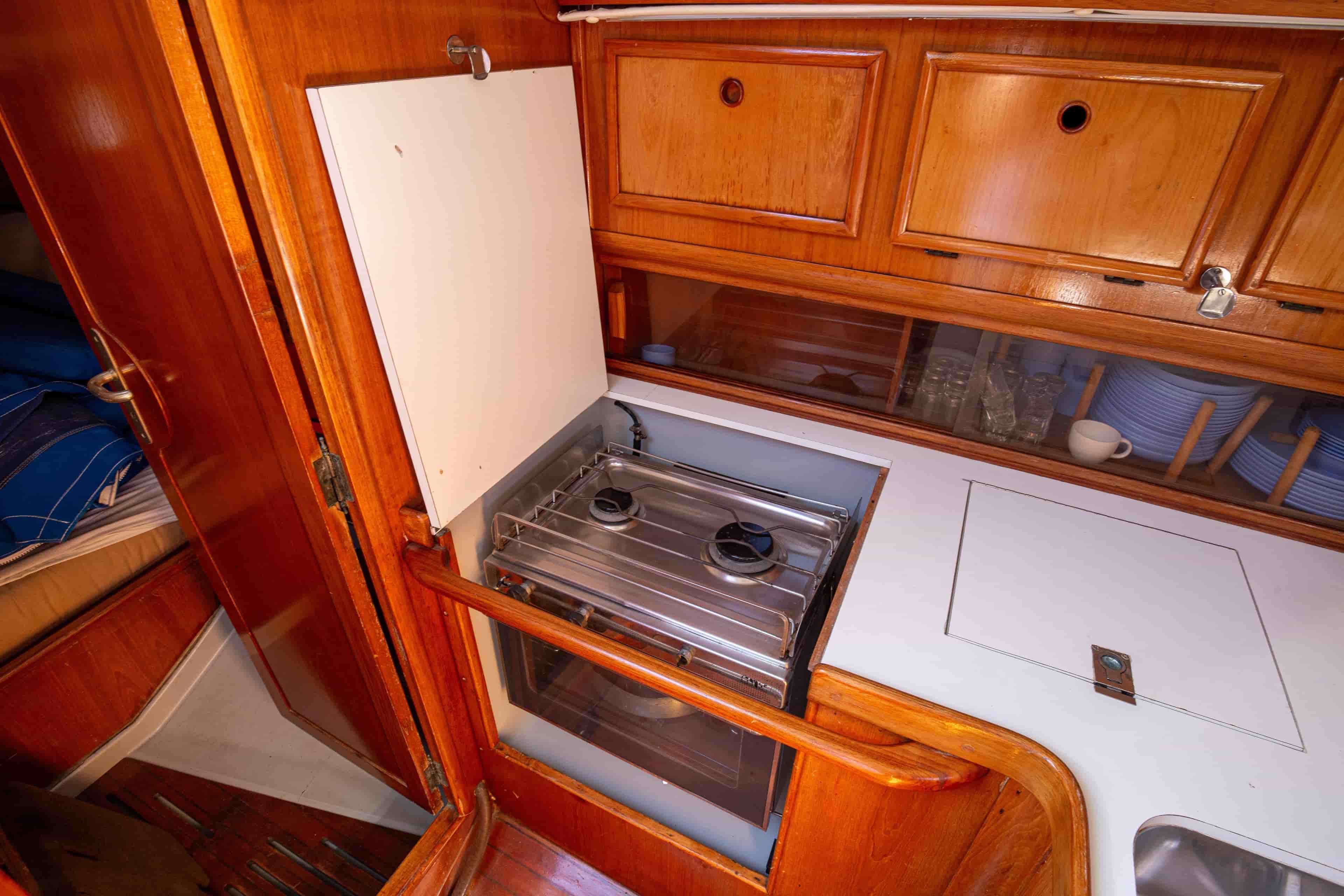 1991 Olympic Sea 42 - View 22