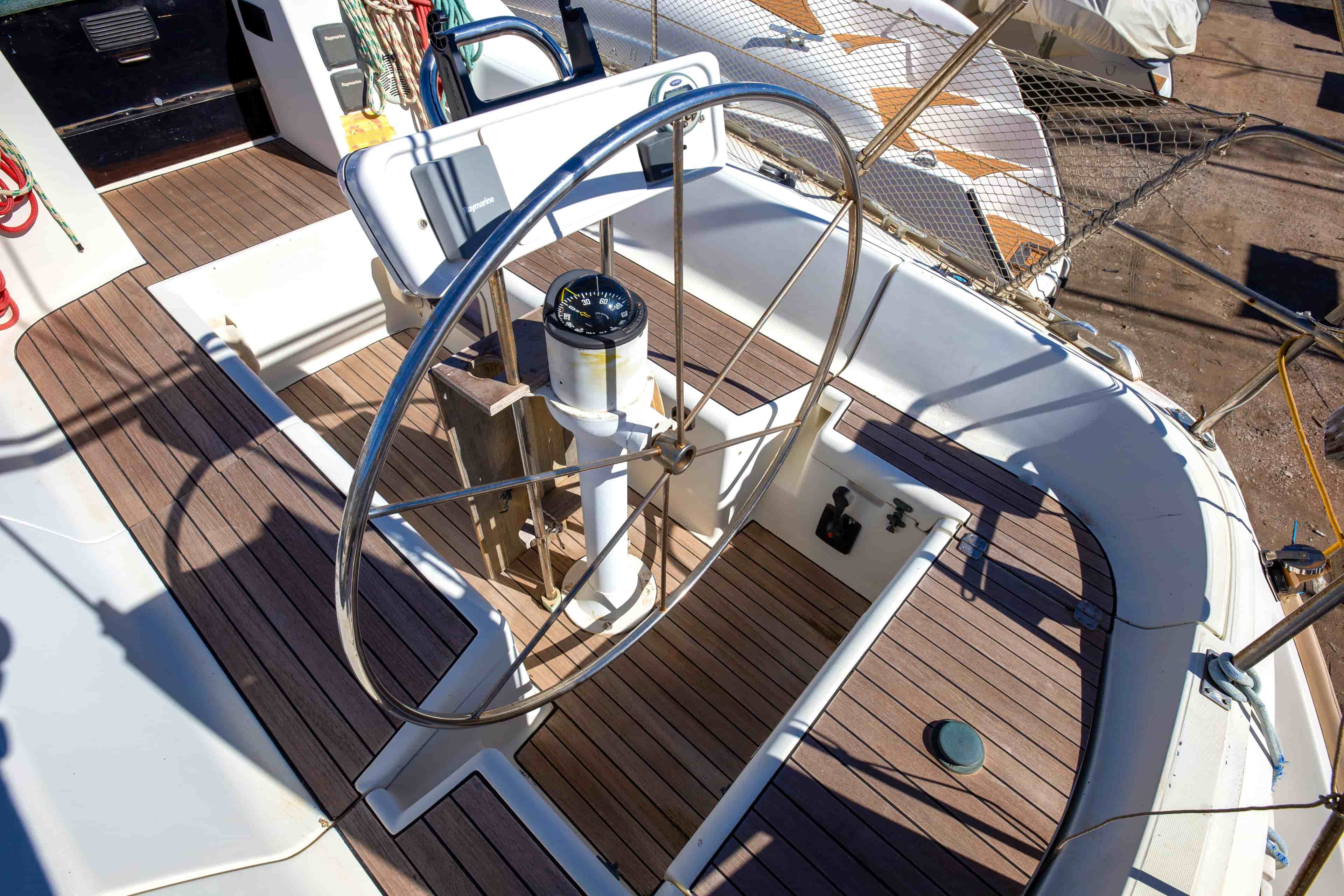 1991 Olympic Sea 42 - View 5