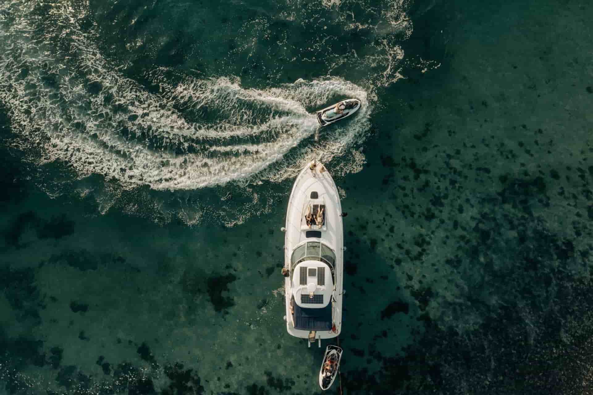 2005 Sea Ray 425 Sundancer - View 3