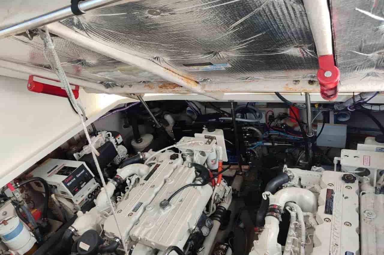 2005 Sea Ray 425 Sundancer - View 31