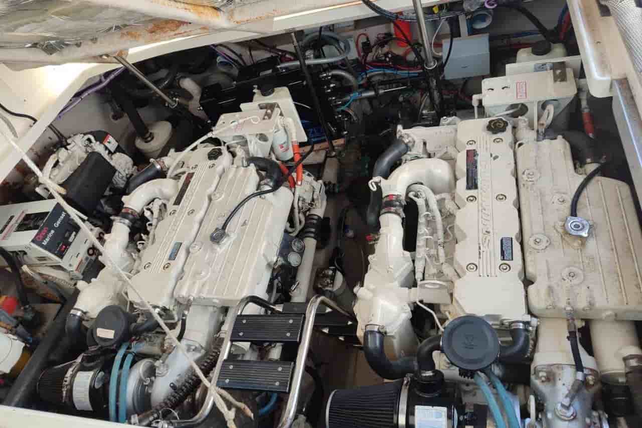 2005 Sea Ray 425 Sundancer - View 32