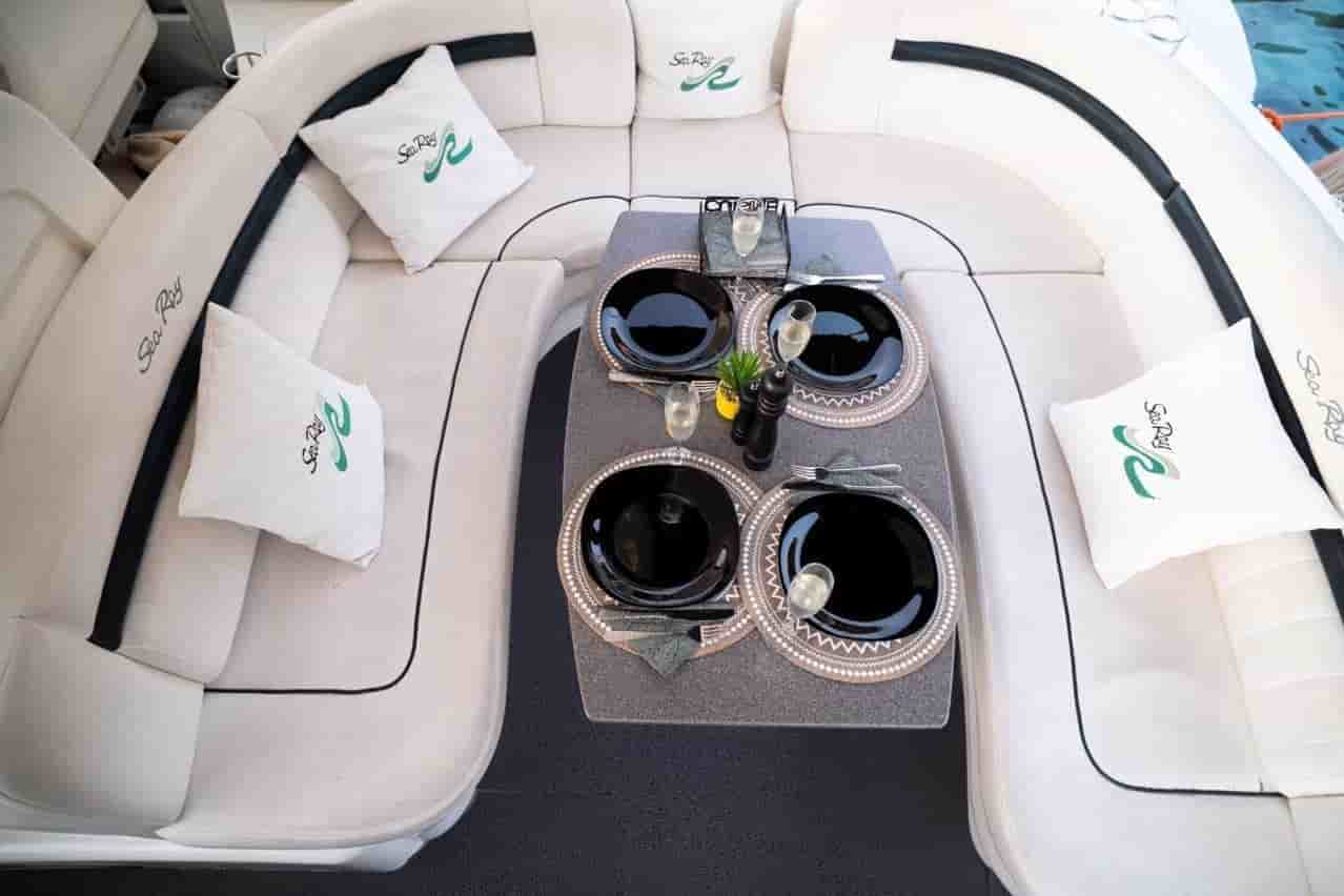 2005 Sea Ray 425 Sundancer - View 7