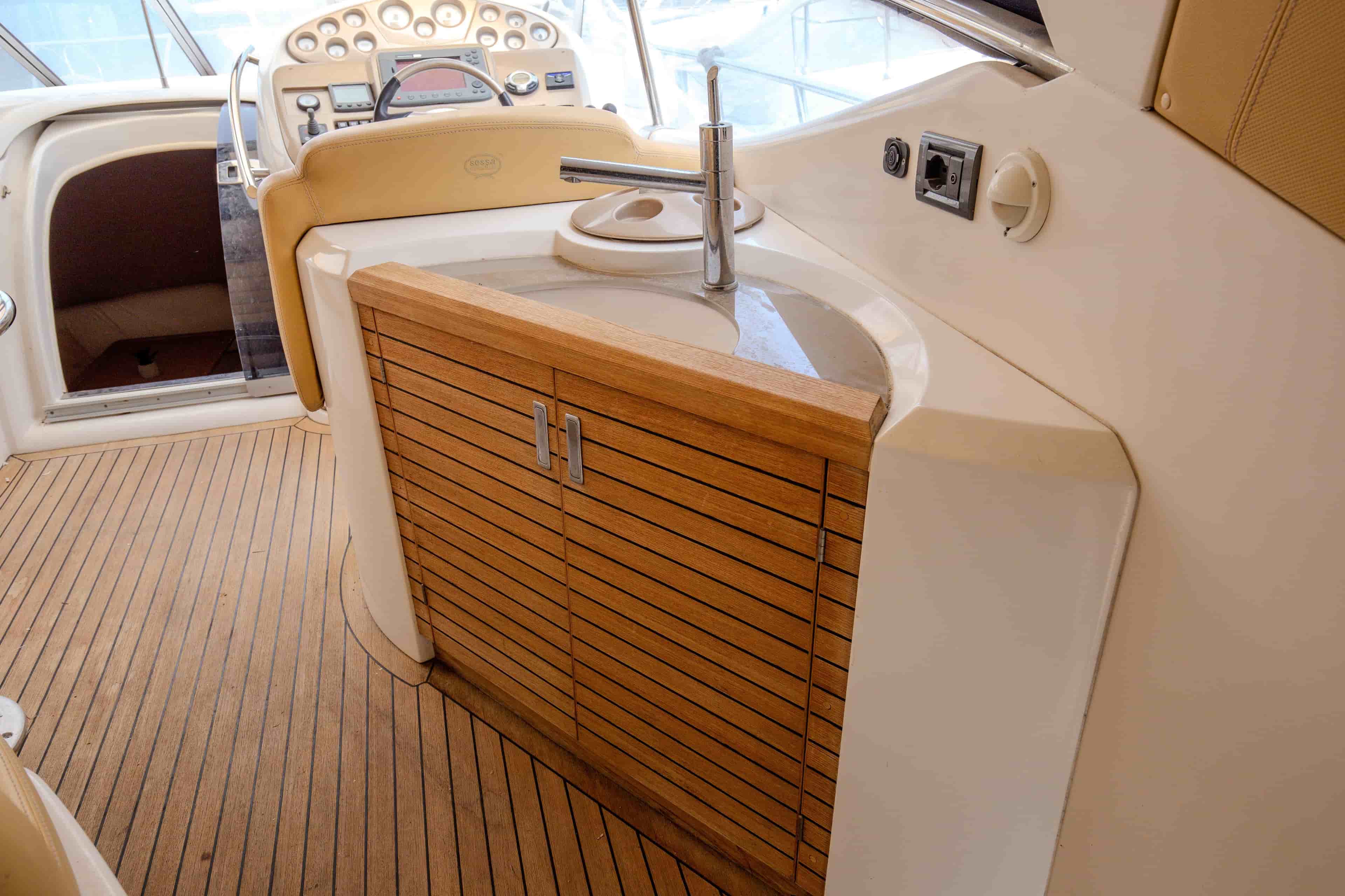 2007 Sessa Marine C 42 - View 8