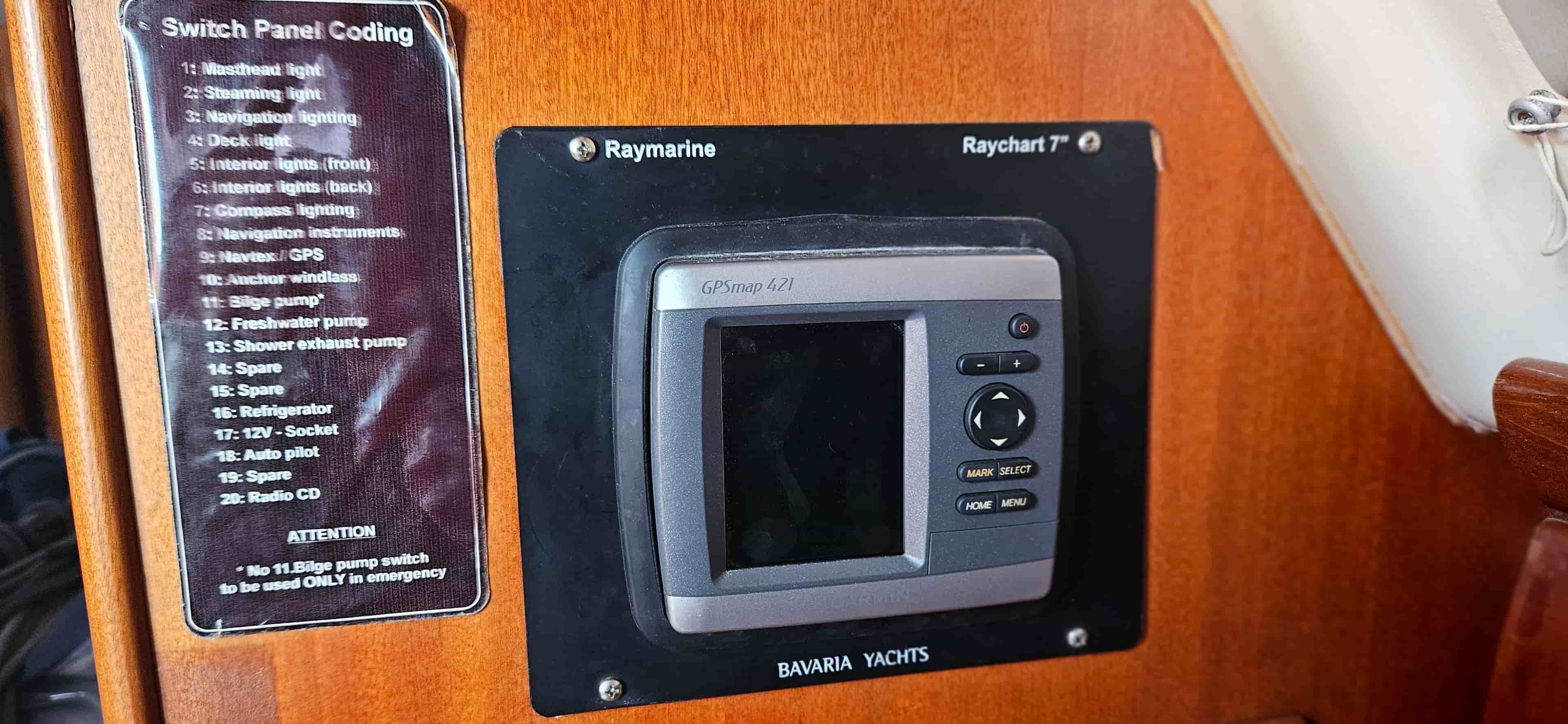 2004 Bavaria 38 - View 25