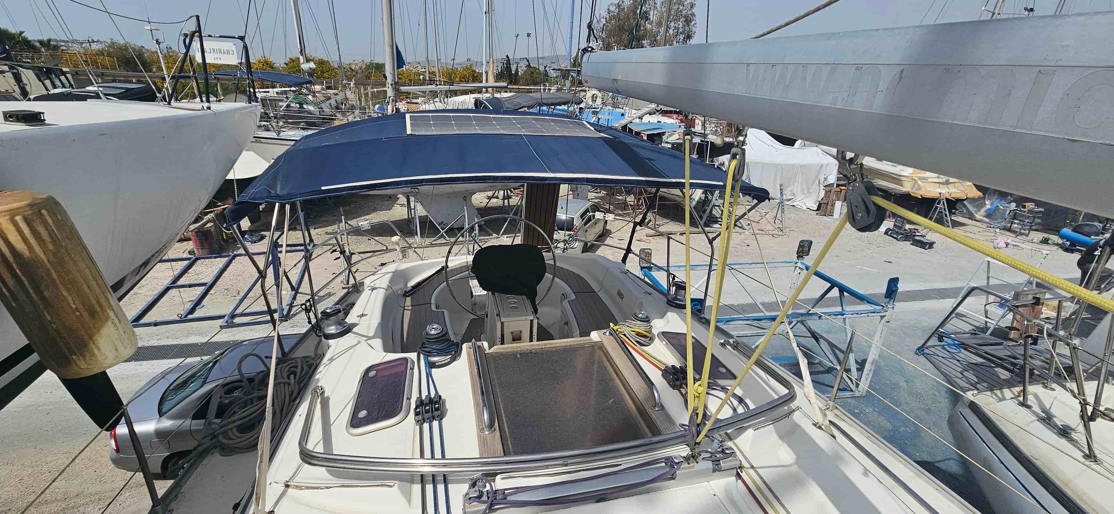 2004 Bavaria 38 - View 4