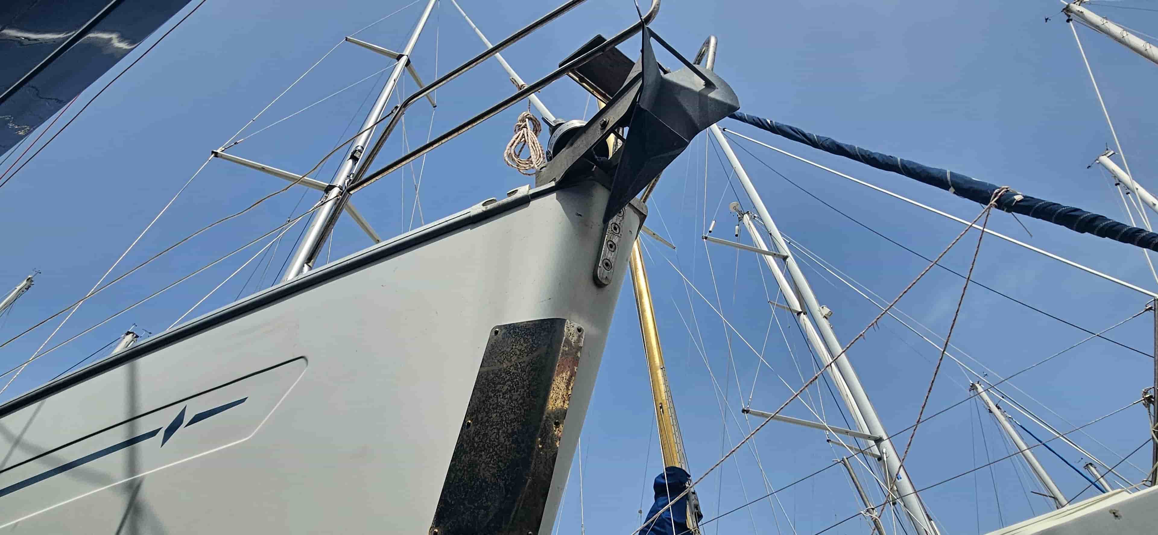 2004 Bavaria 38 - View 9