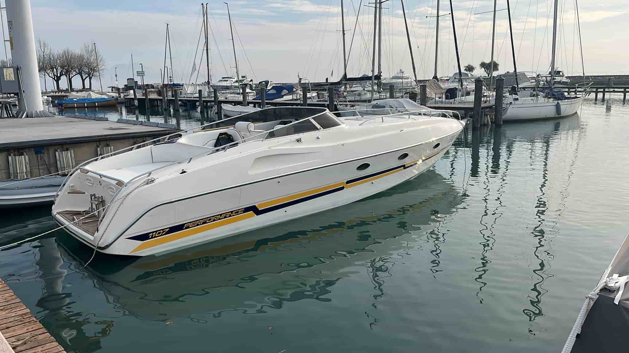 Performance 1107 - View 2