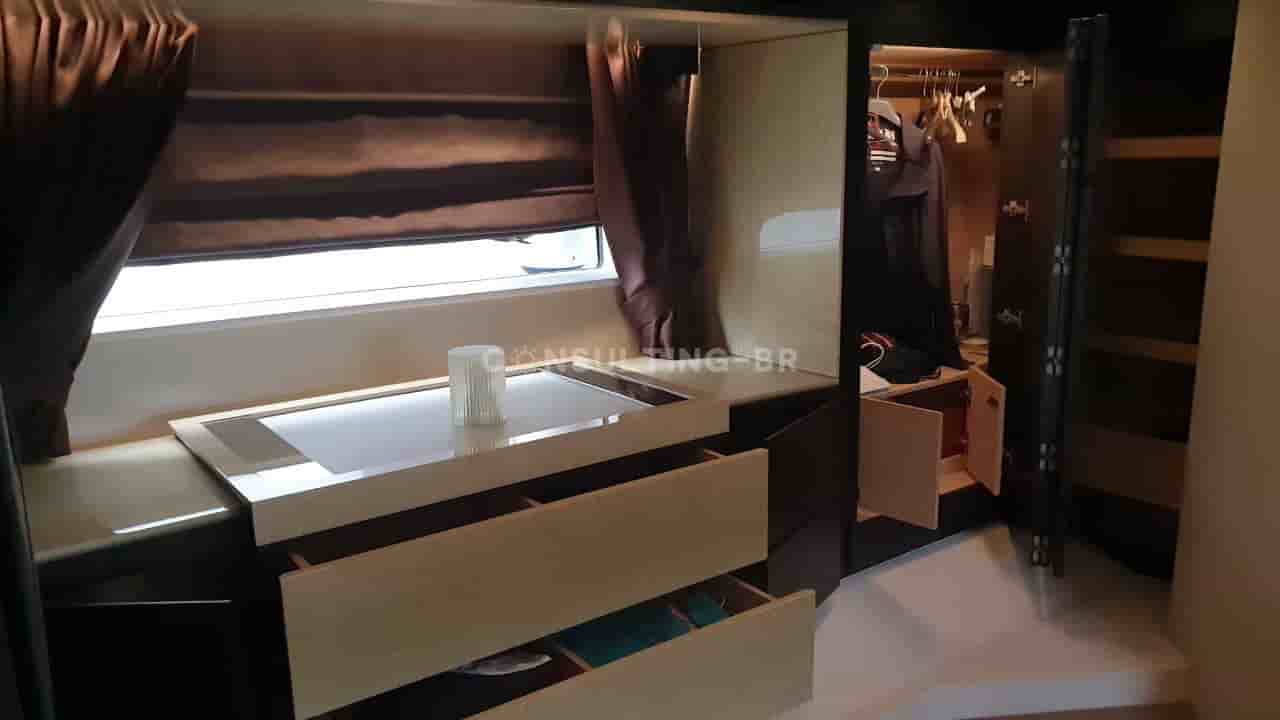 Azimut 66 Fly - View 34