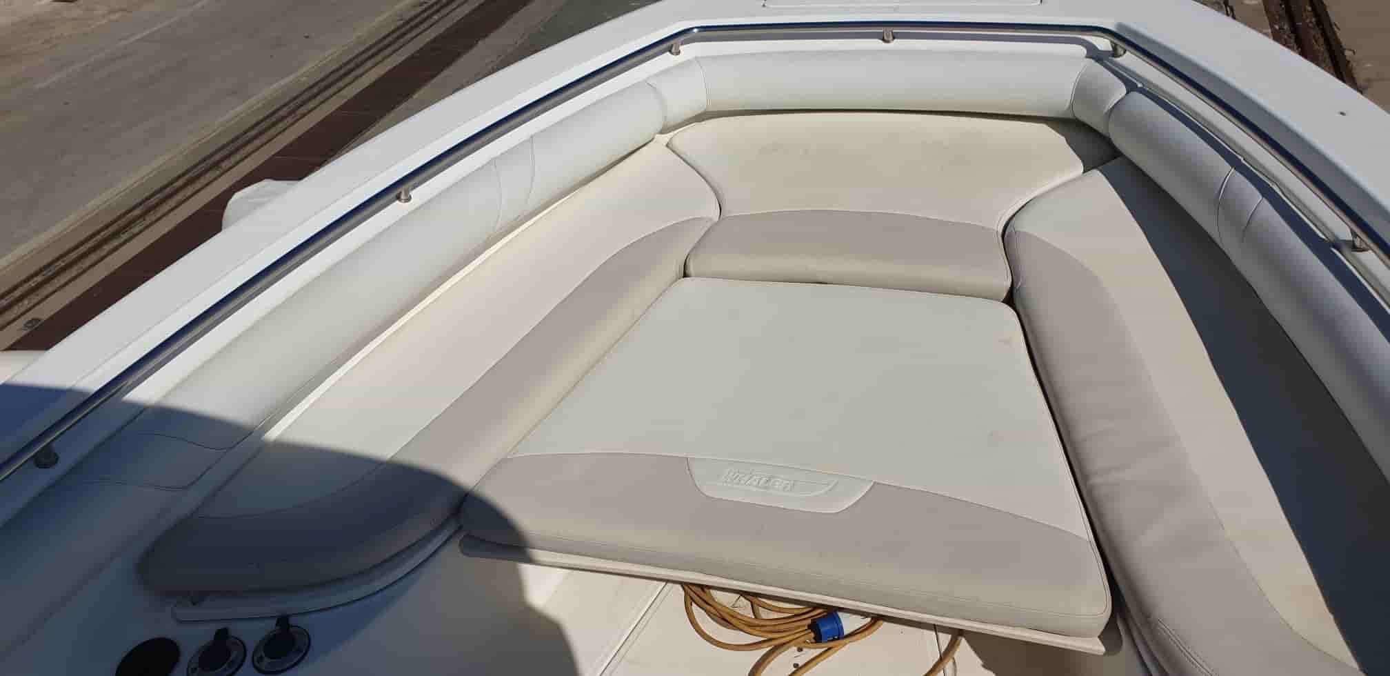 Boston Whaler Outrage 320 - View 13