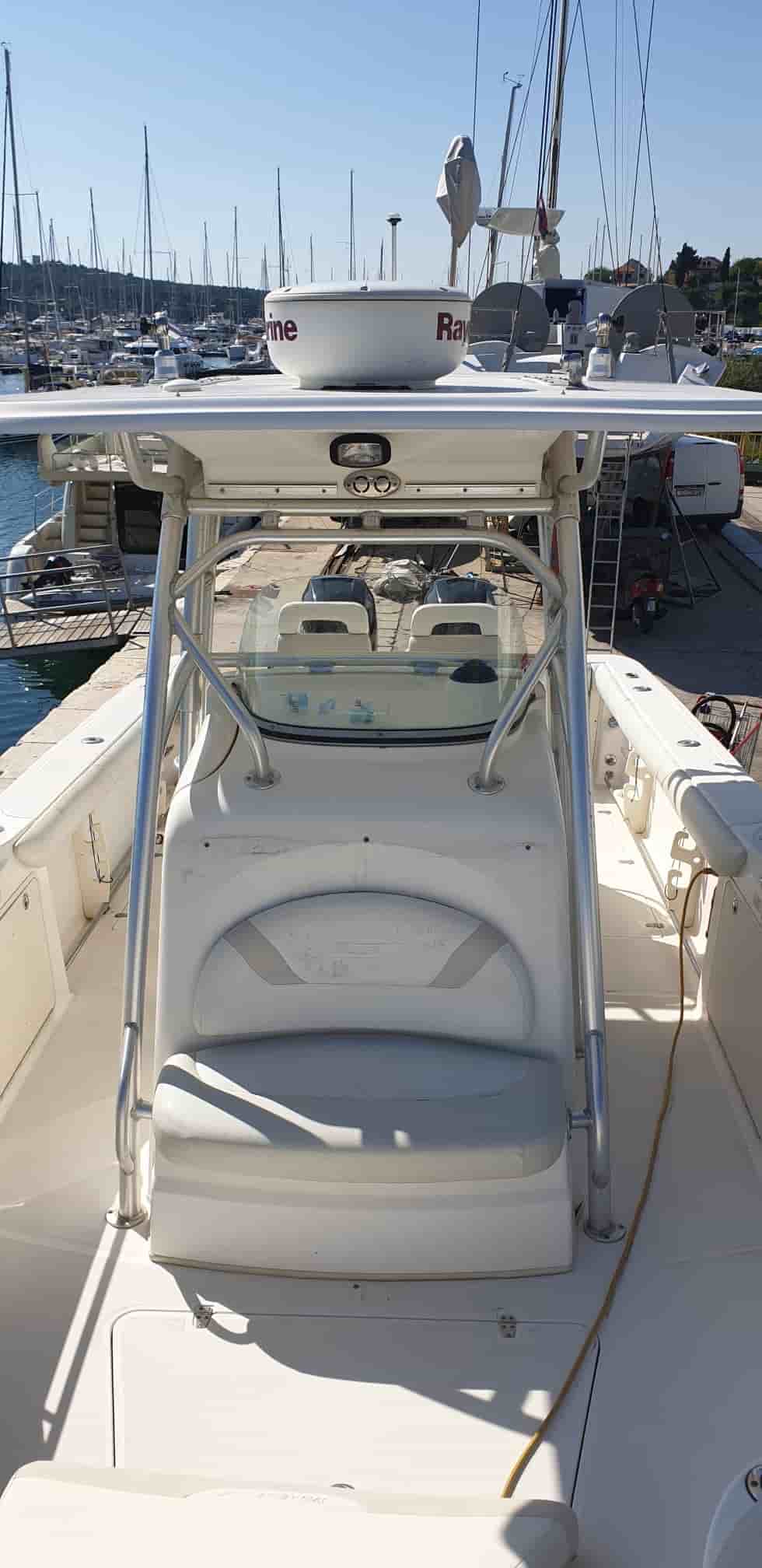 Boston Whaler Outrage 320 - View 7