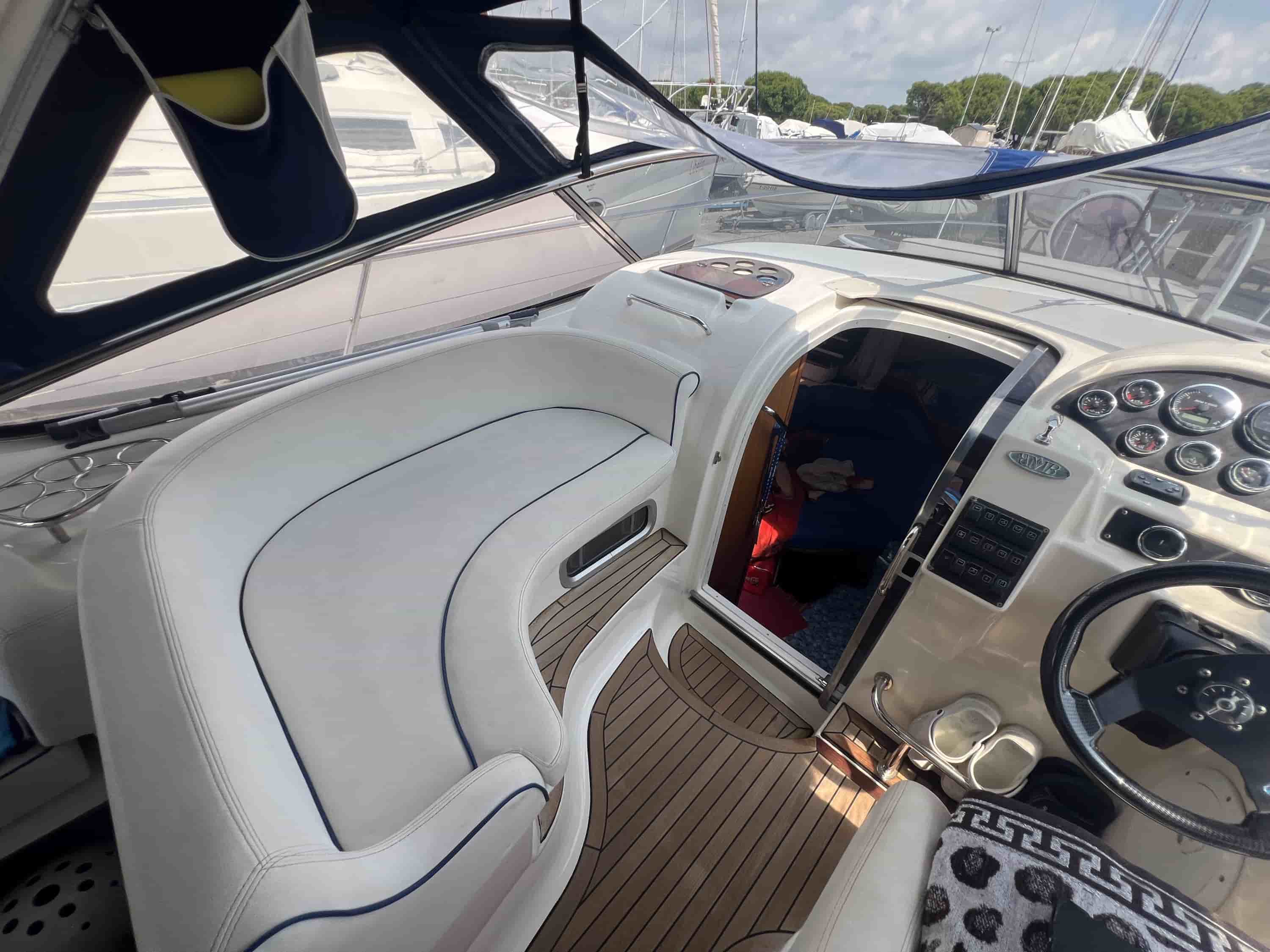 Bavaria 32 Sport - View 12